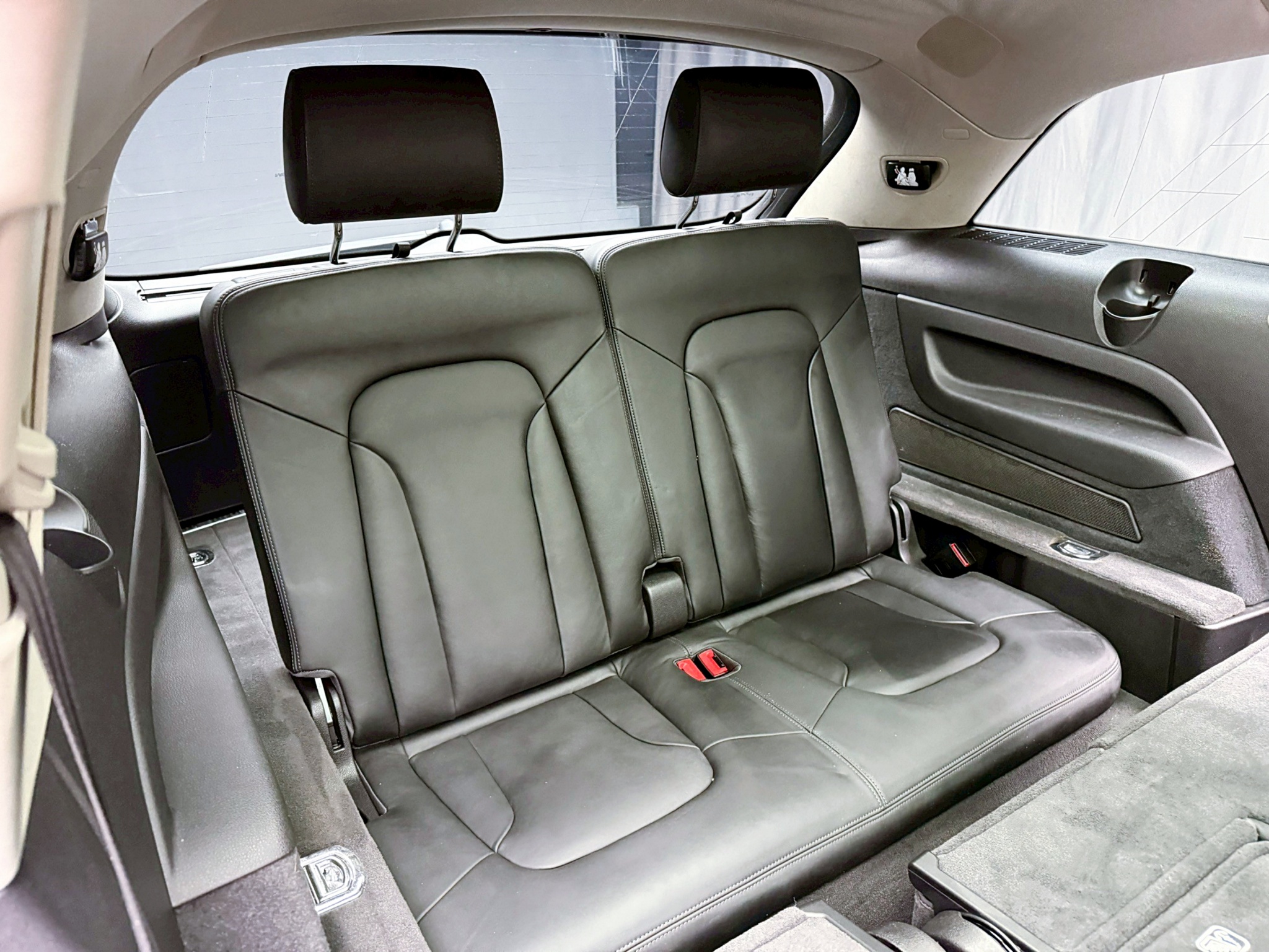 全台到府賞車 2013 Audi Q7 TDI Quattro 七人座『小李經理』元禾國際車業/中古車/促銷中  第18張相片