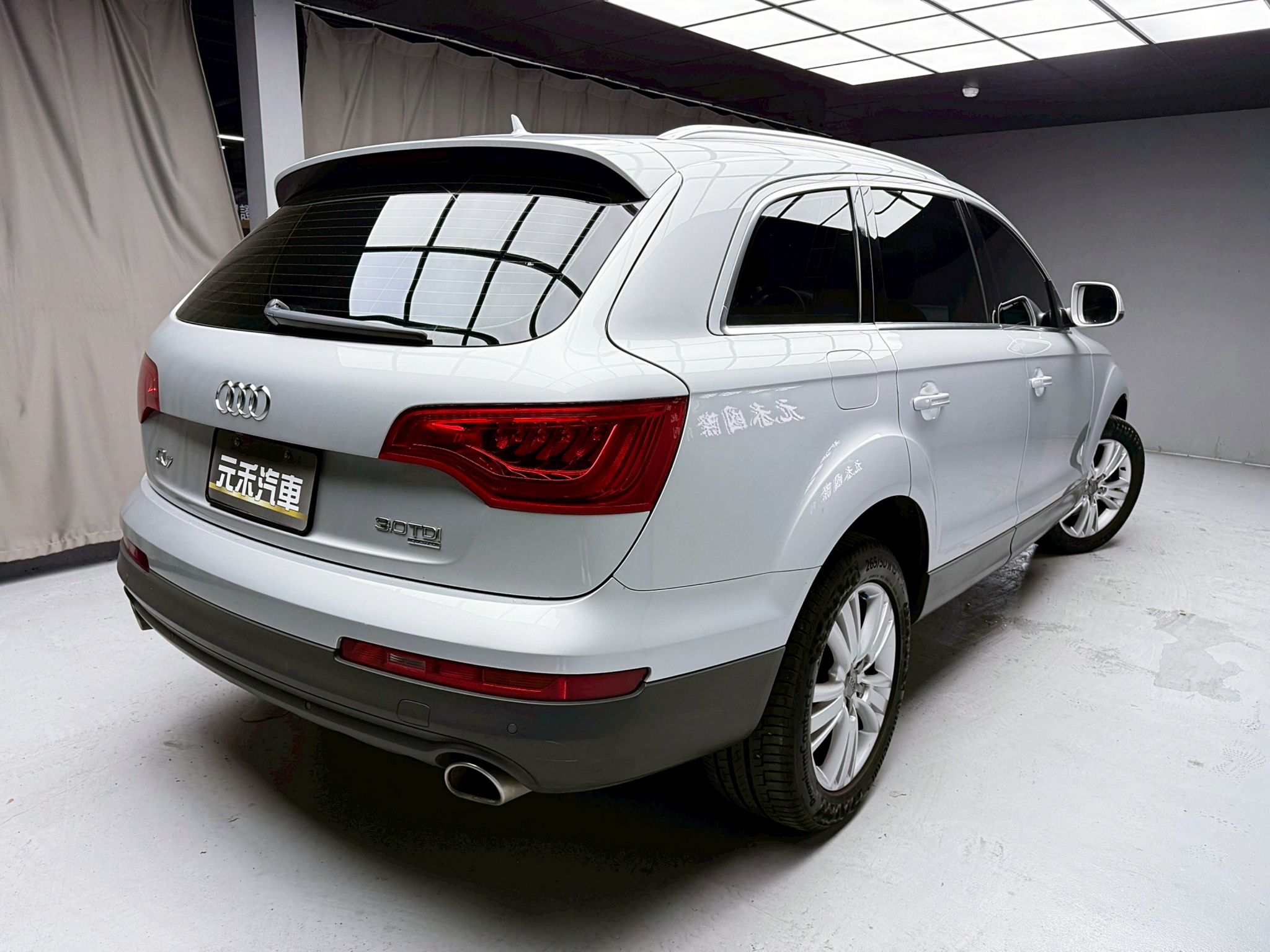 全台到府賞車 2013 Audi Q7 TDI Quattro 七人座『小李經理』元禾國際車業/中古車/促銷中  第19張相片