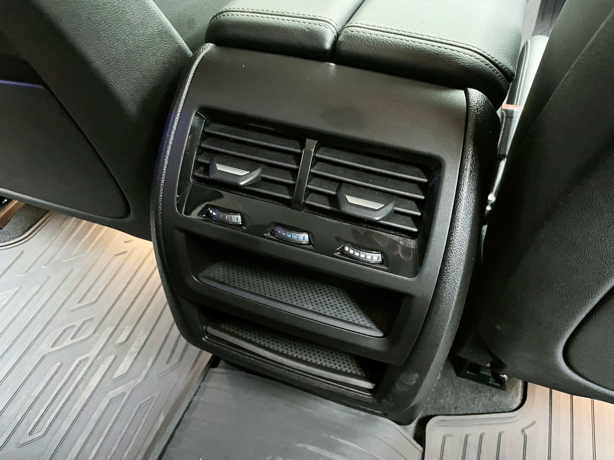 全台到府賞車 2019/20 BMW X5 xDrive25d 旗艦版 G05型『小李經理』元禾國際車業/中古車/促銷中  第12張相片