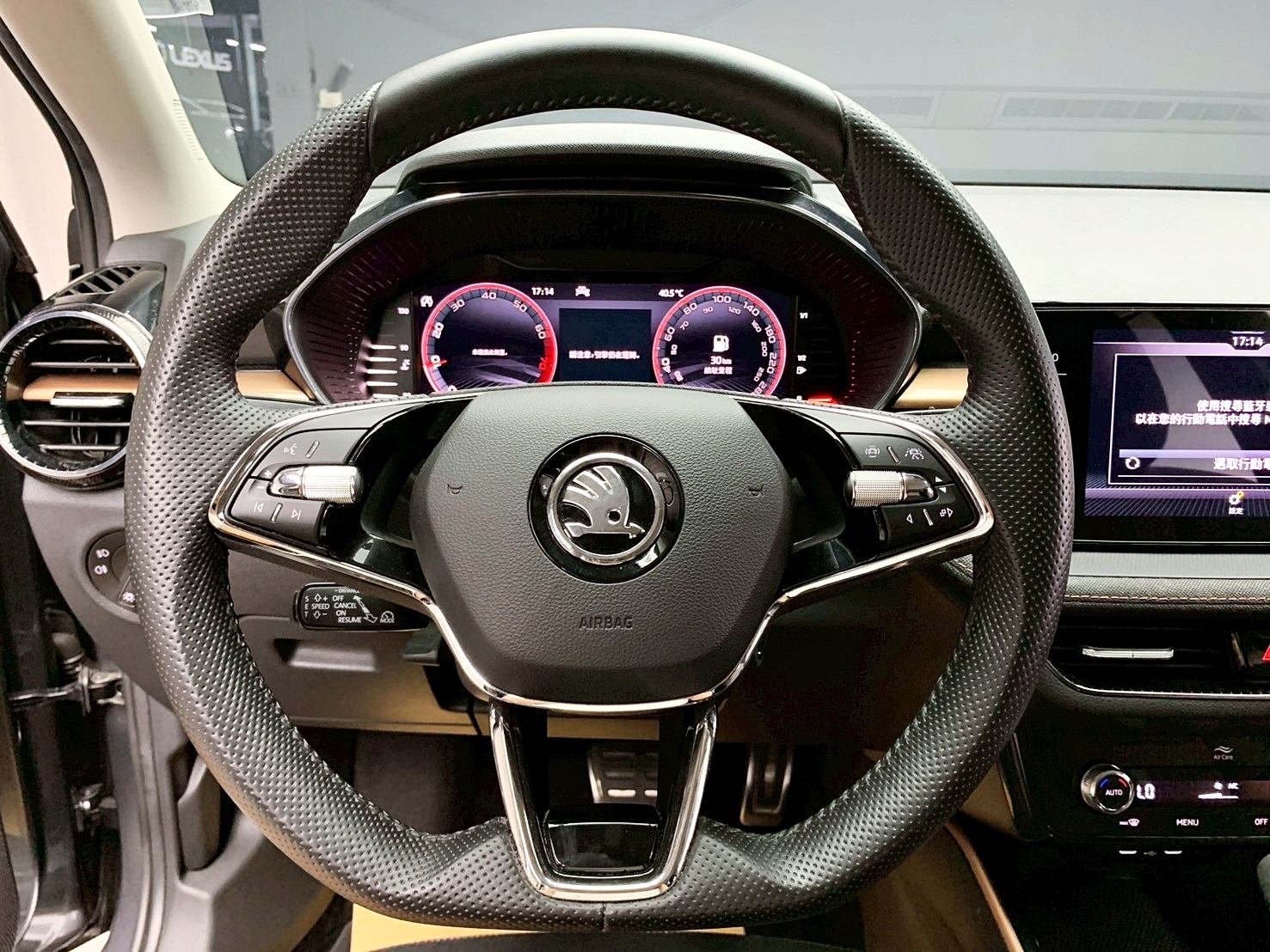 全台到府賞車 2022/23 Skoda Fabia TSI 豪華動能版『小李經理』元禾國際車業/中古車/促銷中  第6張相片