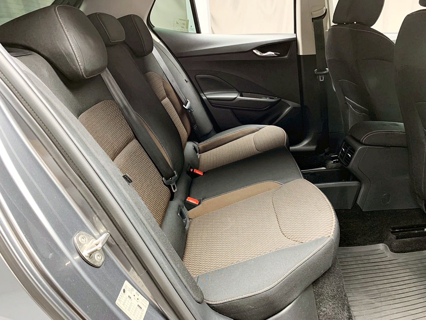 全台到府賞車 2022/23 Skoda Fabia TSI 豪華動能版『小李經理』元禾國際車業/中古車/促銷中  第11張相片