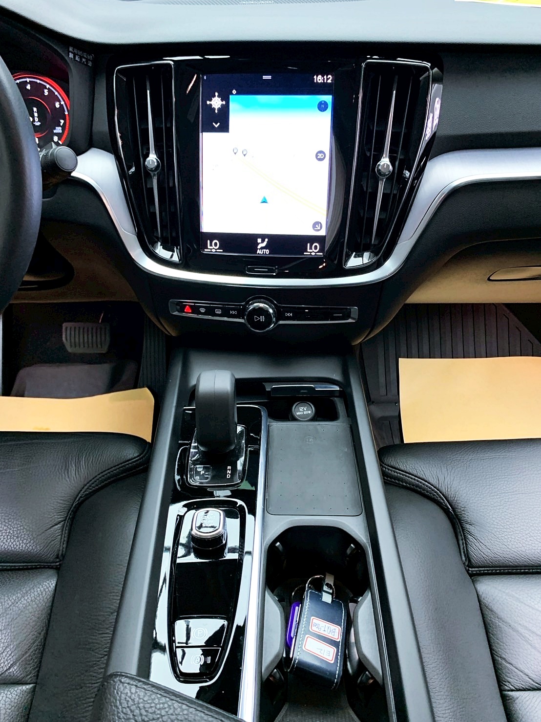 全台到府賞車 2022 Volvo S60 B4 Momentum『小李經理』元禾國際車業/中古車/促銷中  第8張相片