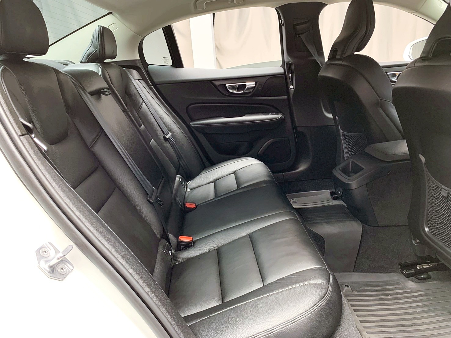 全台到府賞車 2022 Volvo S60 B4 Momentum『小李經理』元禾國際車業/中古車/促銷中  第11張相片