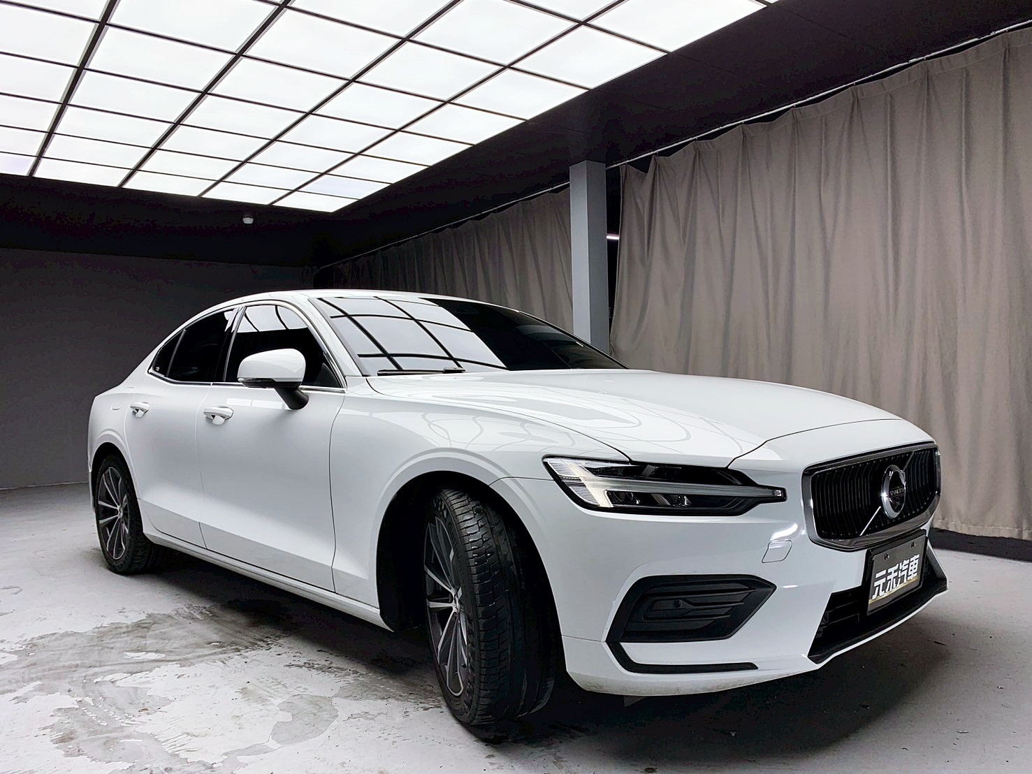 全台到府賞車 2022 Volvo S60 B4 Momentum『小李經理』元禾國際車業/中古車/促銷中  第17張相片