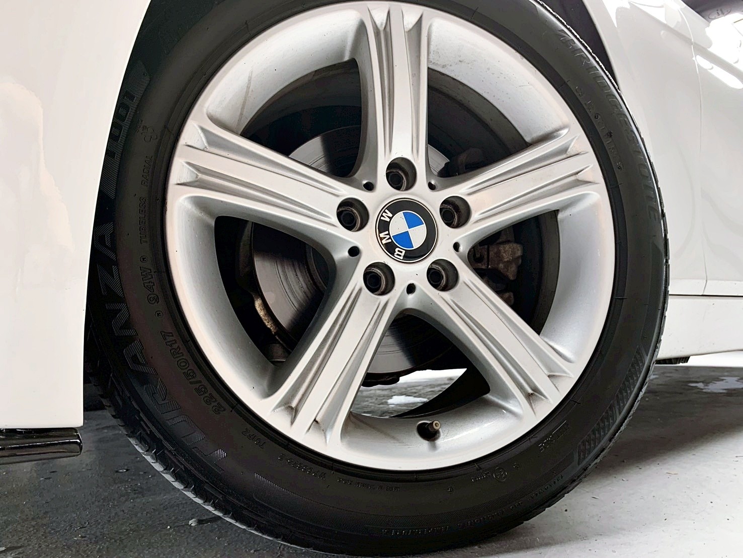 全台到府賞車 2015 BMW 320i Sedan F30型『小李經理』元禾國際車業/中古車/促銷中  第15張相片