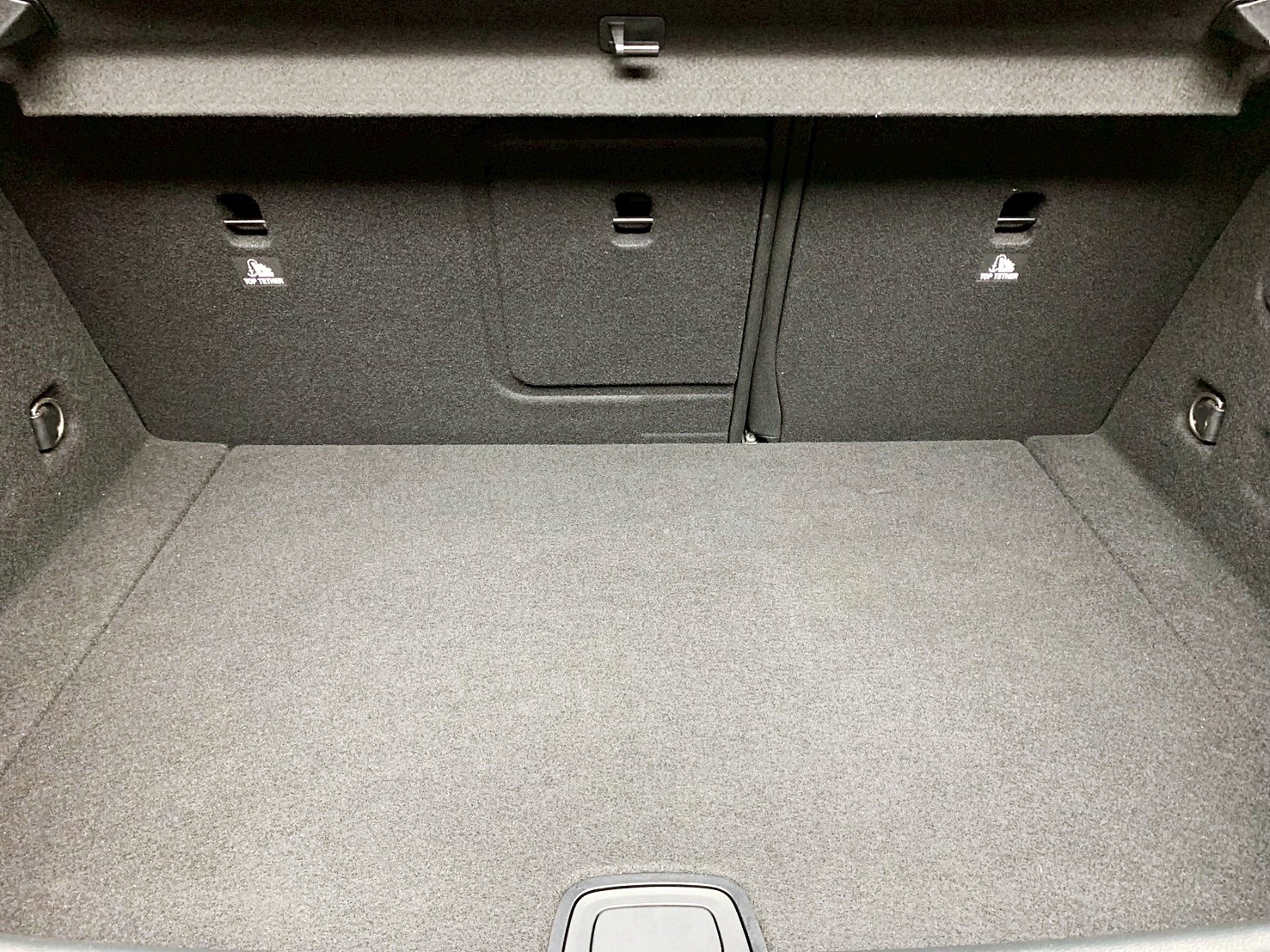 全台到府賞車 2015/16 Benz A180 W176型『小李經理』元禾國際車業/中古車/促銷中  第17張相片