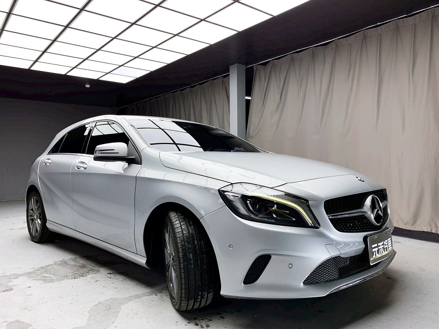 全台到府賞車 2015/16 Benz A180 W176型『小李經理』元禾國際車業/中古車/促銷中  第19張相片