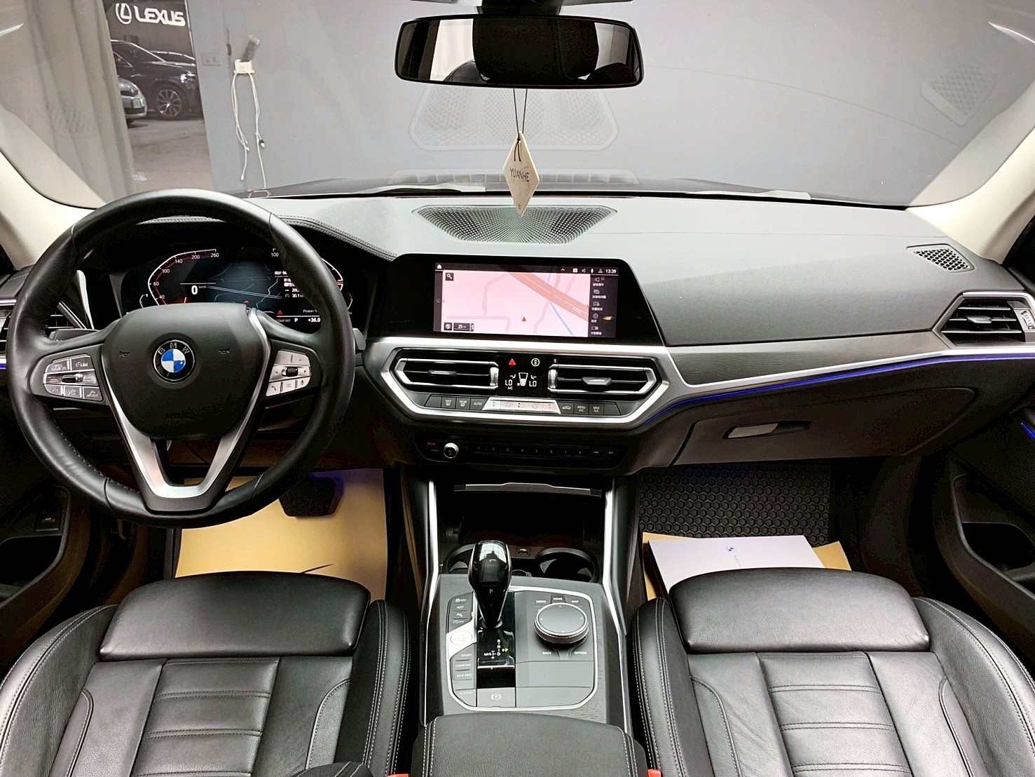 全台到府賞車 2021 BMW 318i Sedan Luxury G20型『小李經理』元禾國際車業/中古車/促銷中  第10張相片