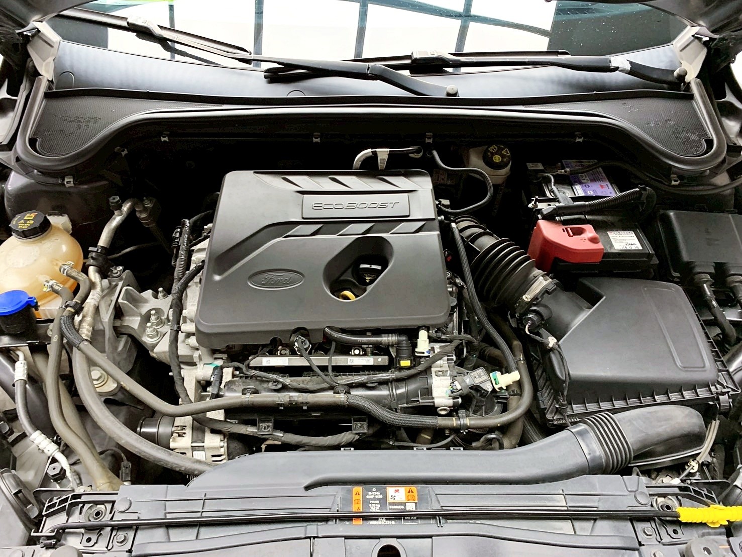 全台到府賞車 2021 Ford Focus 4D EcoBoost 182 佛心版『小李經理』元禾國際車業/中古車/促銷中  第16張相片