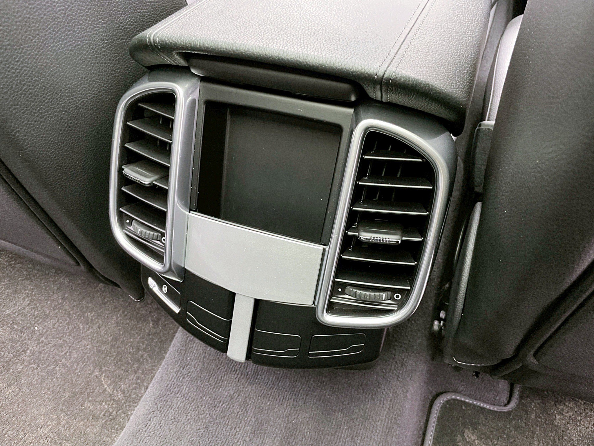 全台到府賞車 2012 Porsche Cayenne Tiptronic『小李經理』元禾國際車業/中古車/促銷中  第10張相片