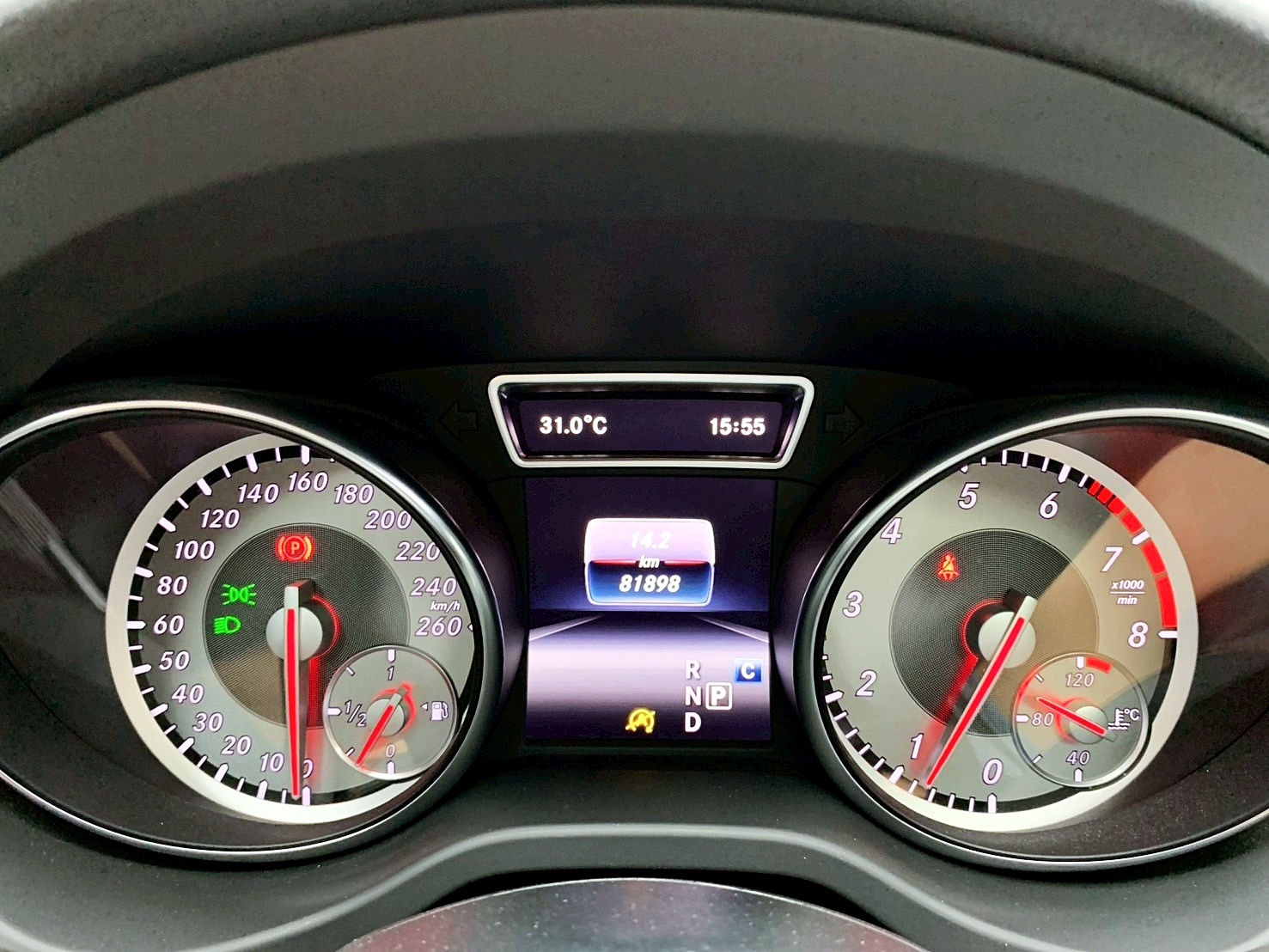 全台到府賞車 2016/17 Benz GLA200 X156型『小李經理』元禾國際車業/中古車/促銷中  第6張相片