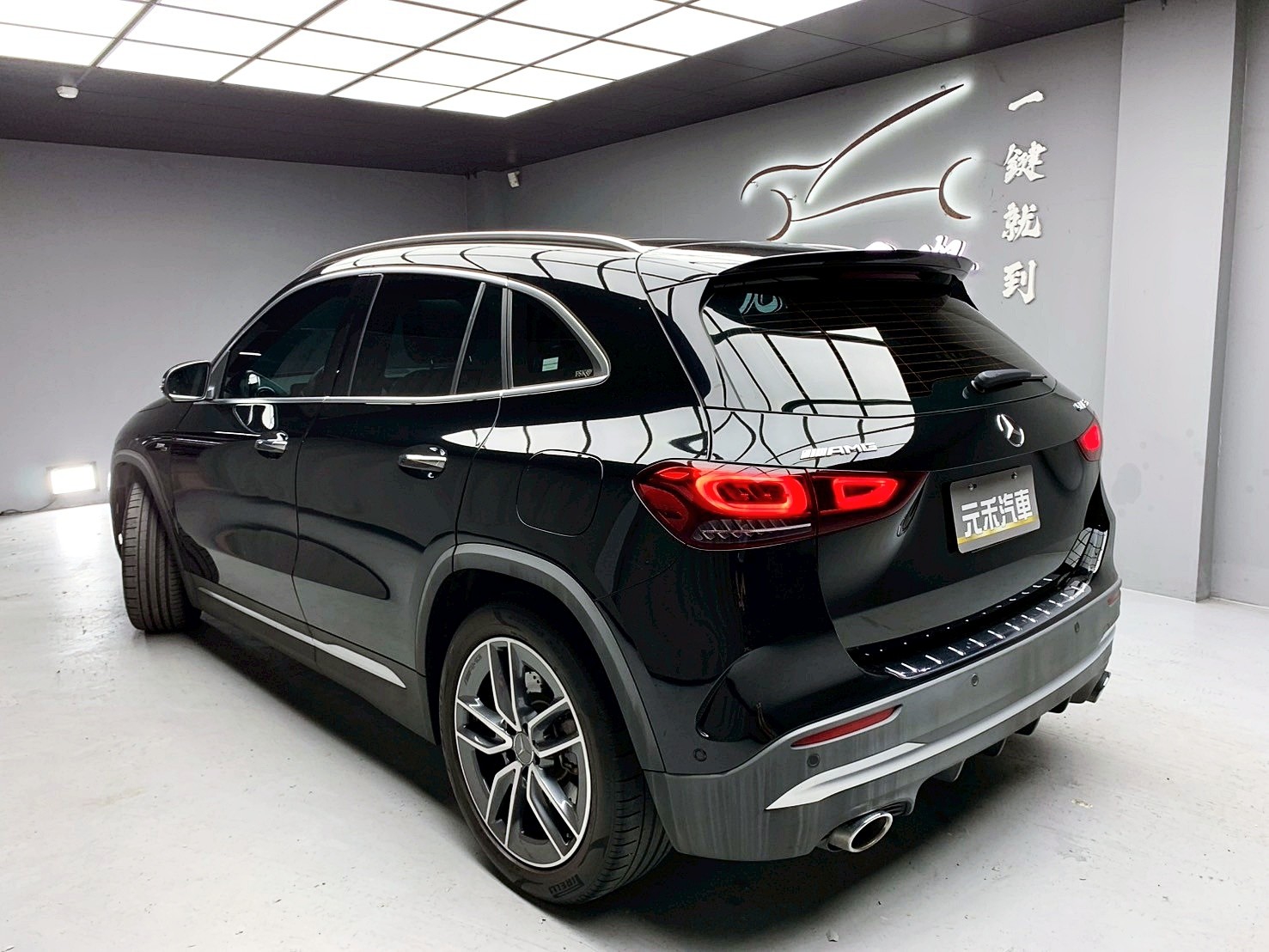 全台到府賞車 2022 Benz GLA35 AMG 4MATIC H247型『小李經理』元禾國際車業/中古車/促銷中  第3張相片