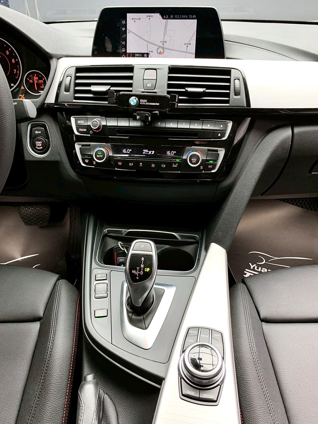 全台到府賞車 2017/18 BMW 320i Sedan Sport F30型『小李經理』元禾國際車業/中古車/促銷中  第8張相片