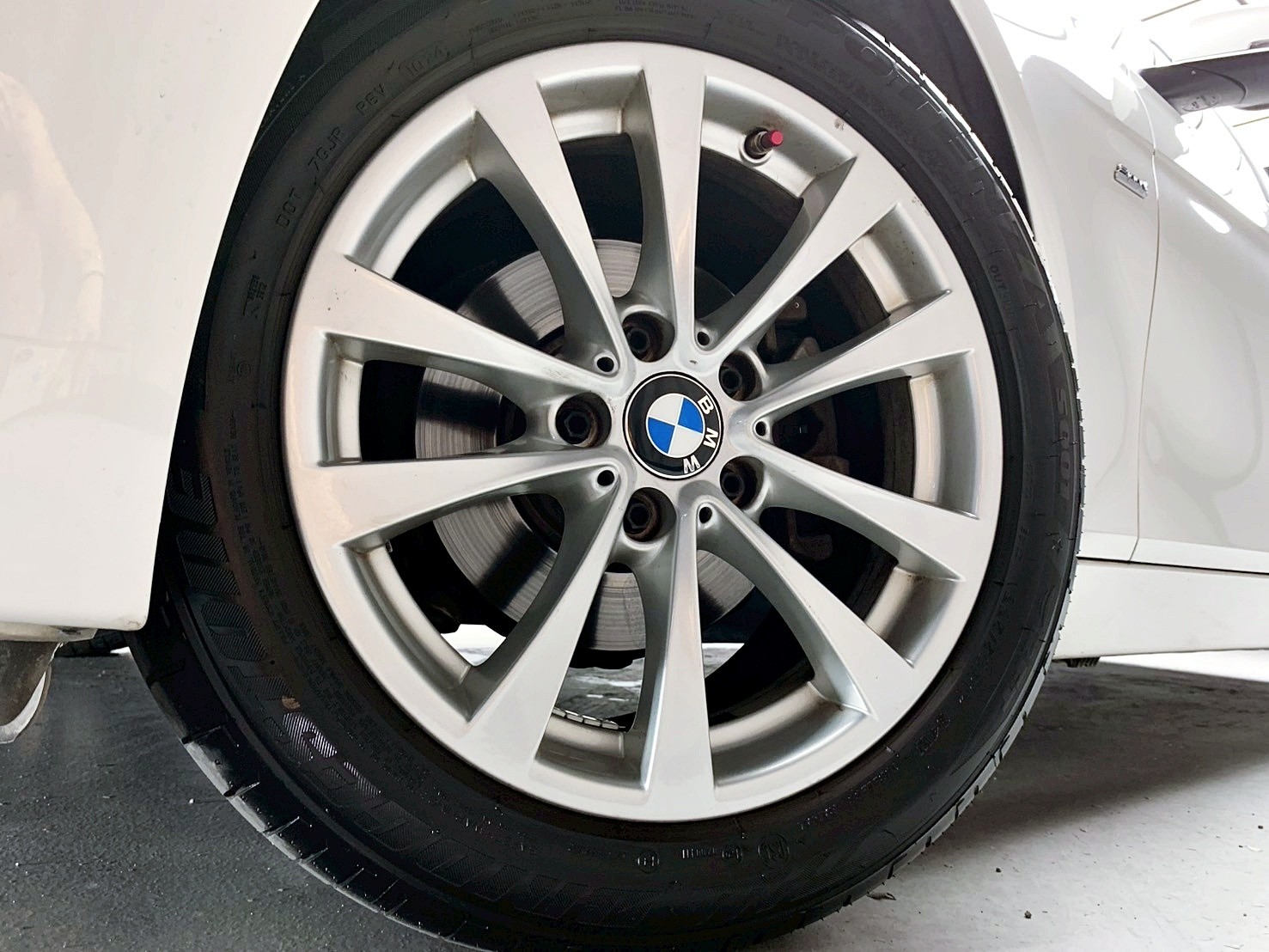 全台到府賞車 2017/18 BMW 320i Sedan Sport F30型『小李經理』元禾國際車業/中古車/促銷中  第15張相片