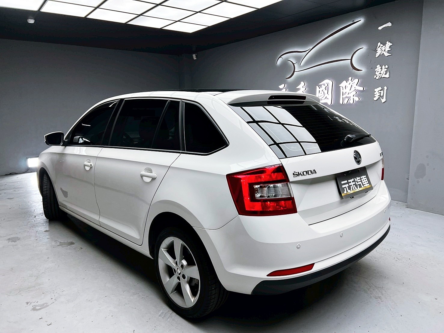 全台到府賞車 2017 Skoda Rapid Spaceback TSI Style『小李經理』元禾國際車業/中古車/促銷中  第3張相片