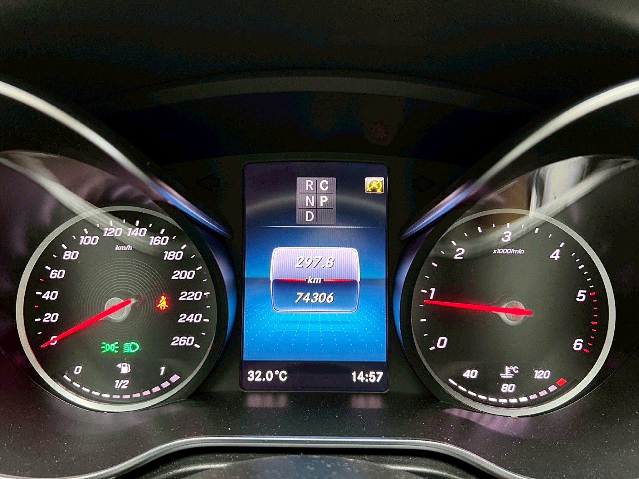 全台到府賞車 2021 Benz V220d 七人座 W447型『小李經理』元禾國際車業/中古車/促銷中  第13張相片