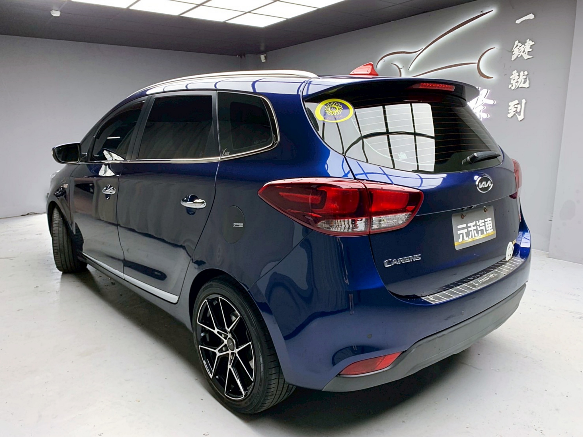全台到府賞車 2018 Kia Carens 五人座科技版『小李經理』元禾國際車業/中古車/促銷中  第3張相片