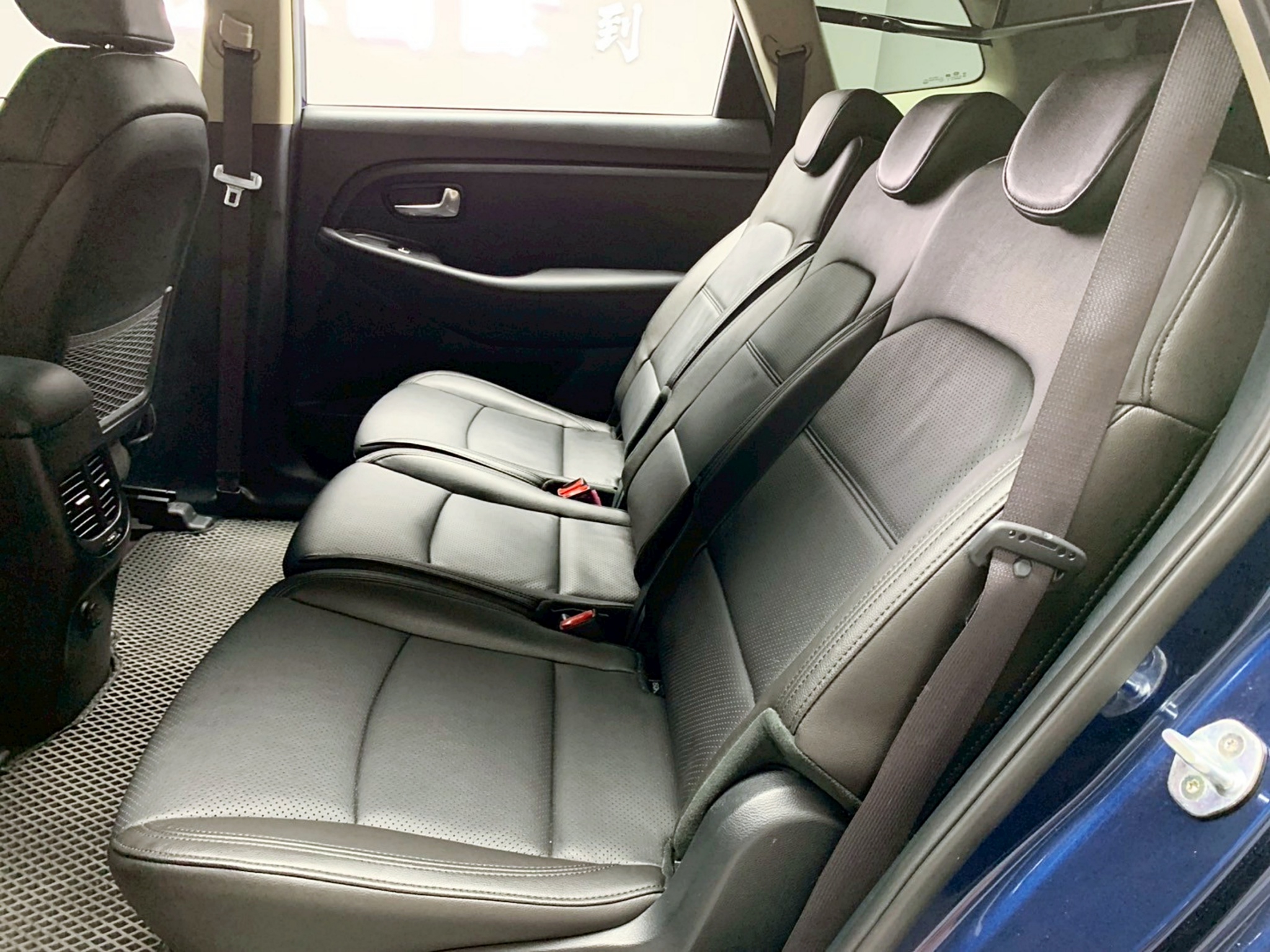 全台到府賞車 2018 Kia Carens 五人座科技版『小李經理』元禾國際車業/中古車/促銷中  第13張相片