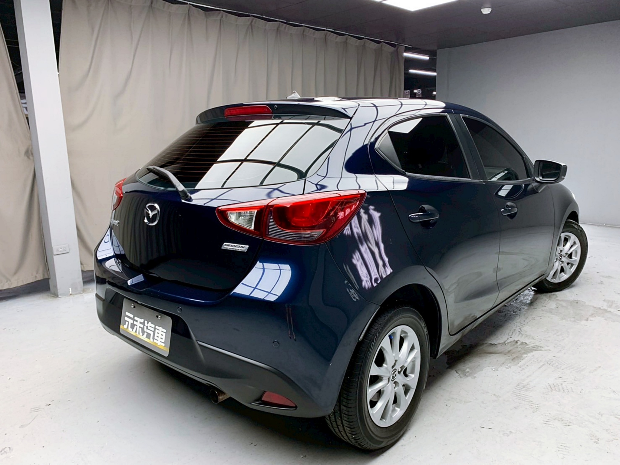 全台到府賞車 2017/18 Mazda2 尊榮型『小李經理』元禾國際車業/中古車/促銷中  第17張相片