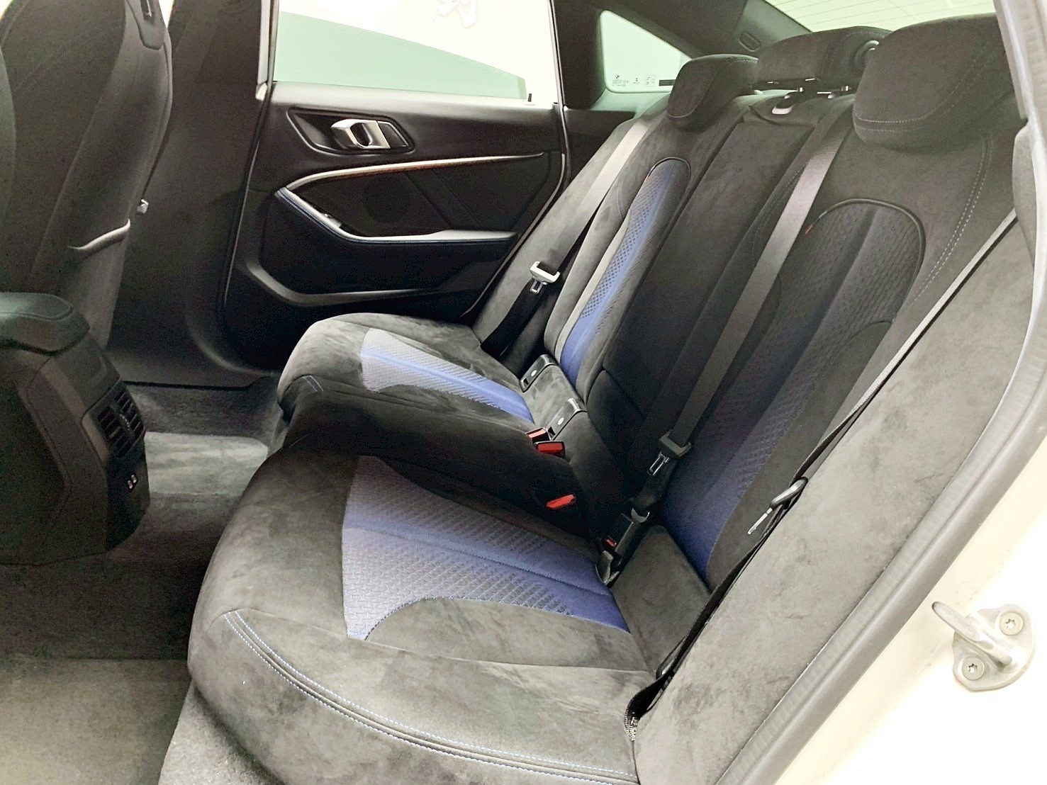 全台到府賞車 2020/21 BMW 218i Gran Coupe Edition M F44型『小李經理』元禾國際車業/中古車/促銷中  第13張相片