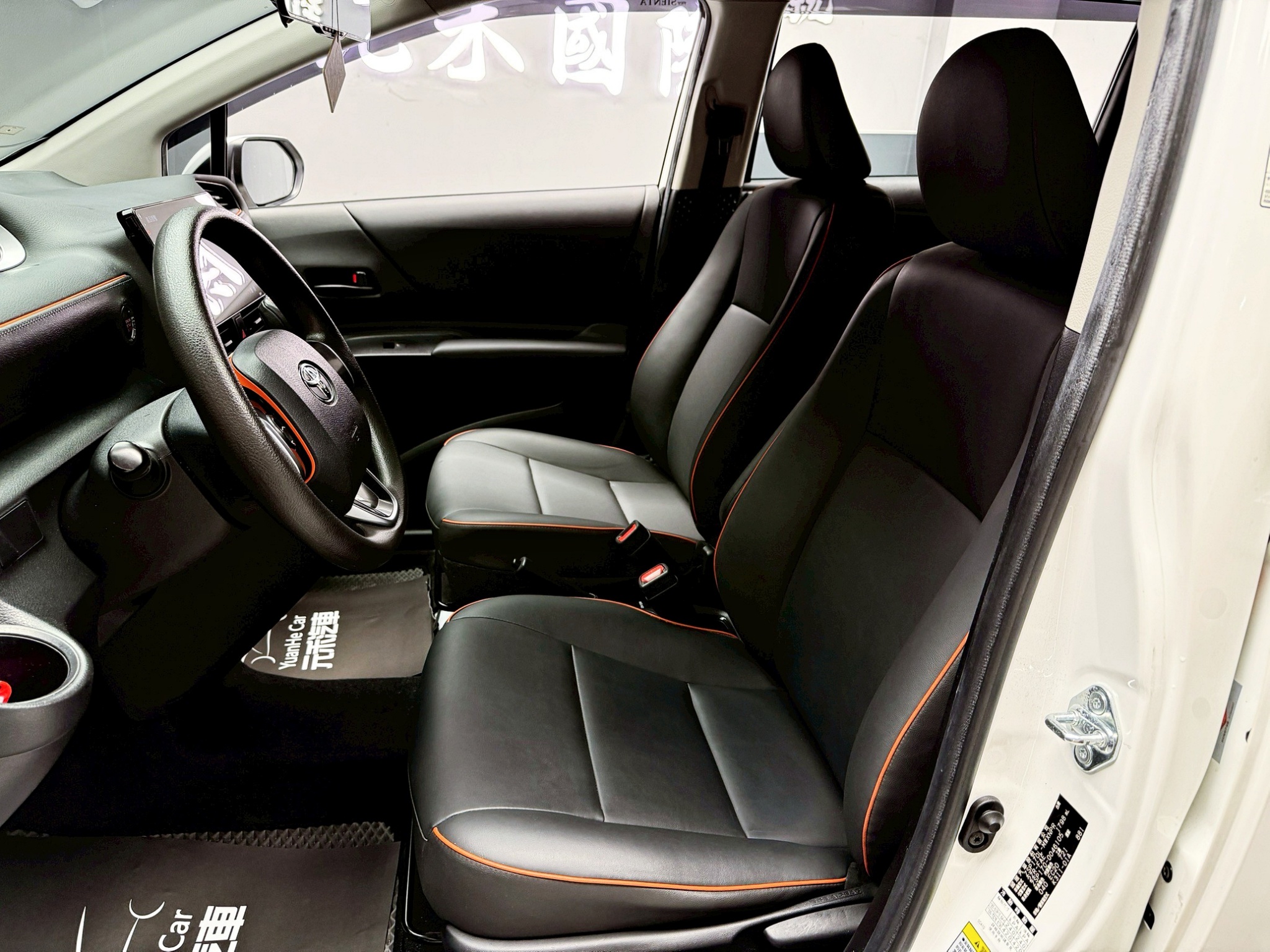 全台到府賞車 2020 Toyota Sienta 七人座豪華版『小李經理』元禾國際車業/中古車/促銷中  第7張相片