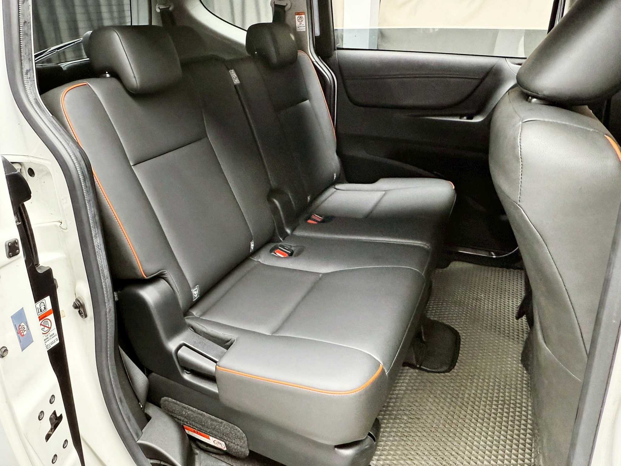 全台到府賞車 2020 Toyota Sienta 七人座豪華版『小李經理』元禾國際車業/中古車/促銷中  第9張相片