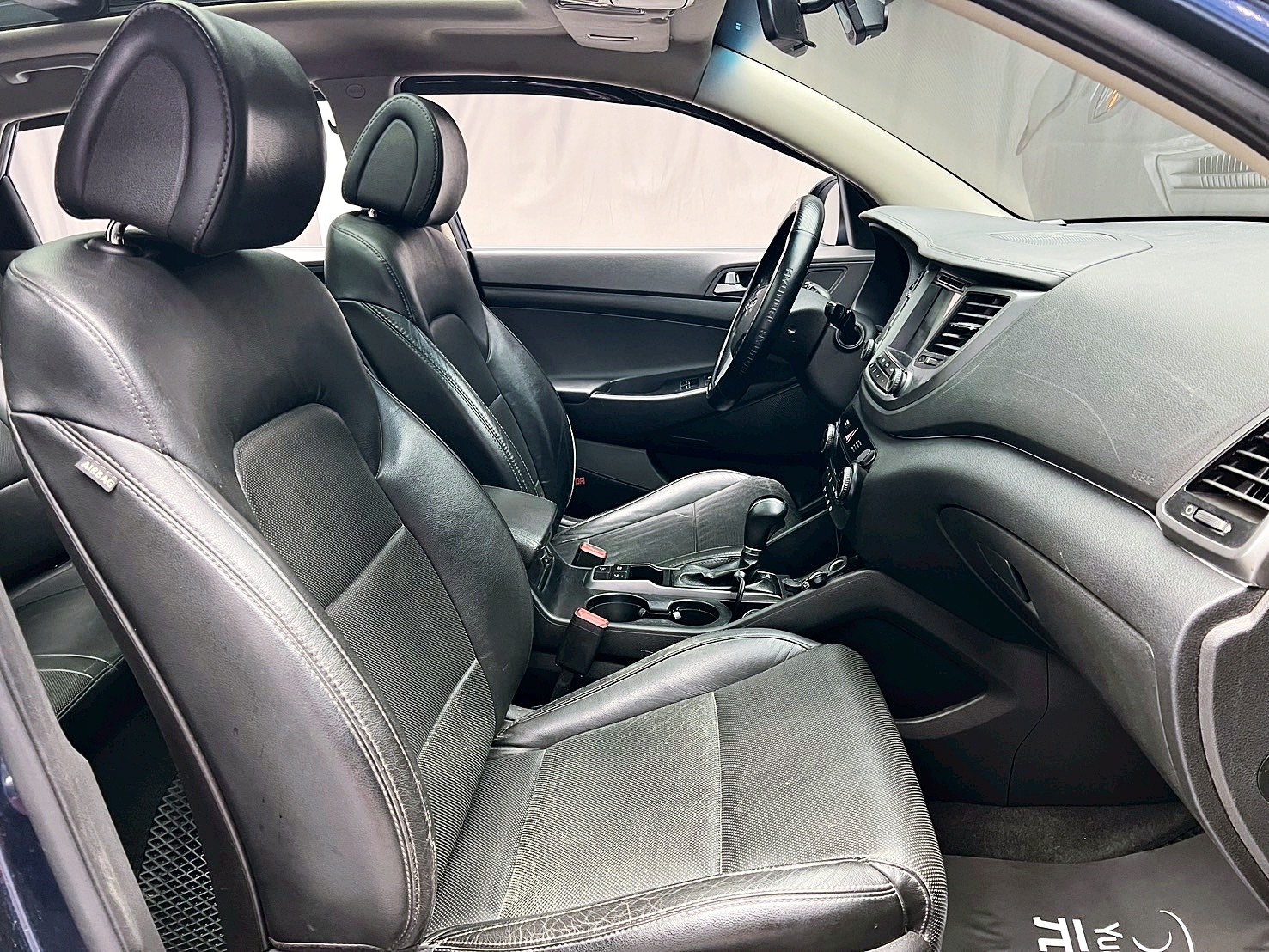 全台到府賞車 2017 Hyundai Tucson 汽油尊貴版『小李經理』元禾國際車業/中古車/促銷中  第9張相片