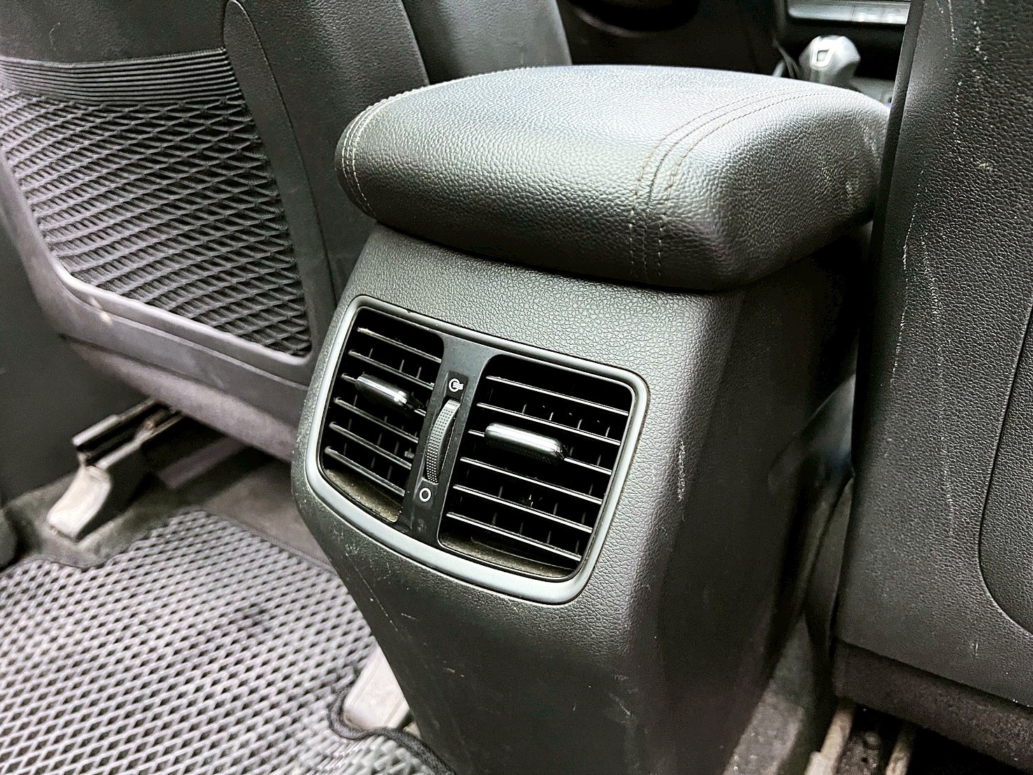 全台到府賞車 2017 Hyundai Tucson 汽油尊貴版『小李經理』元禾國際車業/中古車/促銷中  第10張相片