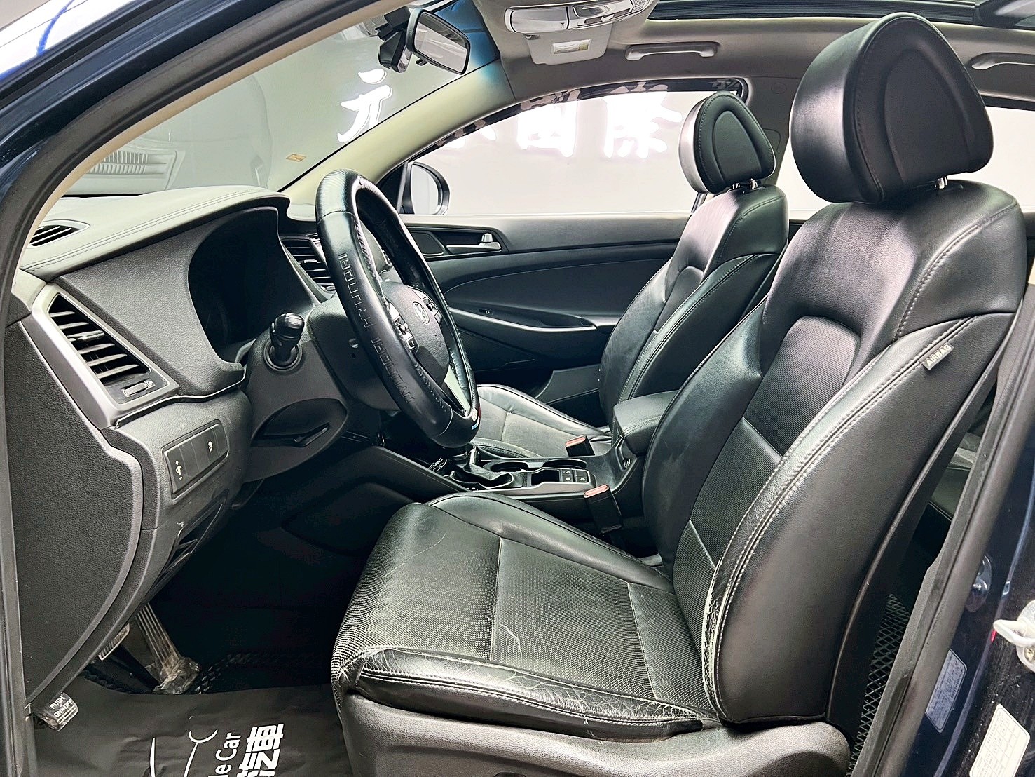 全台到府賞車 2017 Hyundai Tucson 汽油尊貴版『小李經理』元禾國際車業/中古車/促銷中  第14張相片
