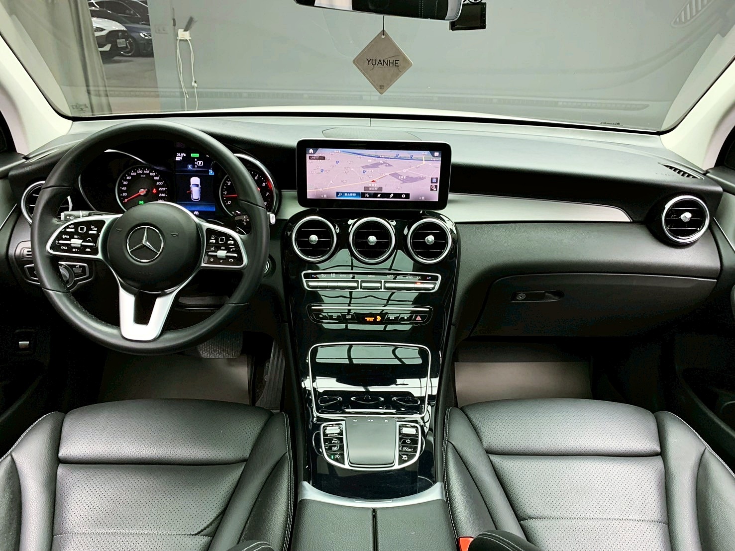 全台到府賞車 2022 Benz GLC200 4MATIC X253型『小李經理』元禾國際車業/中古車/促銷中  第8張相片