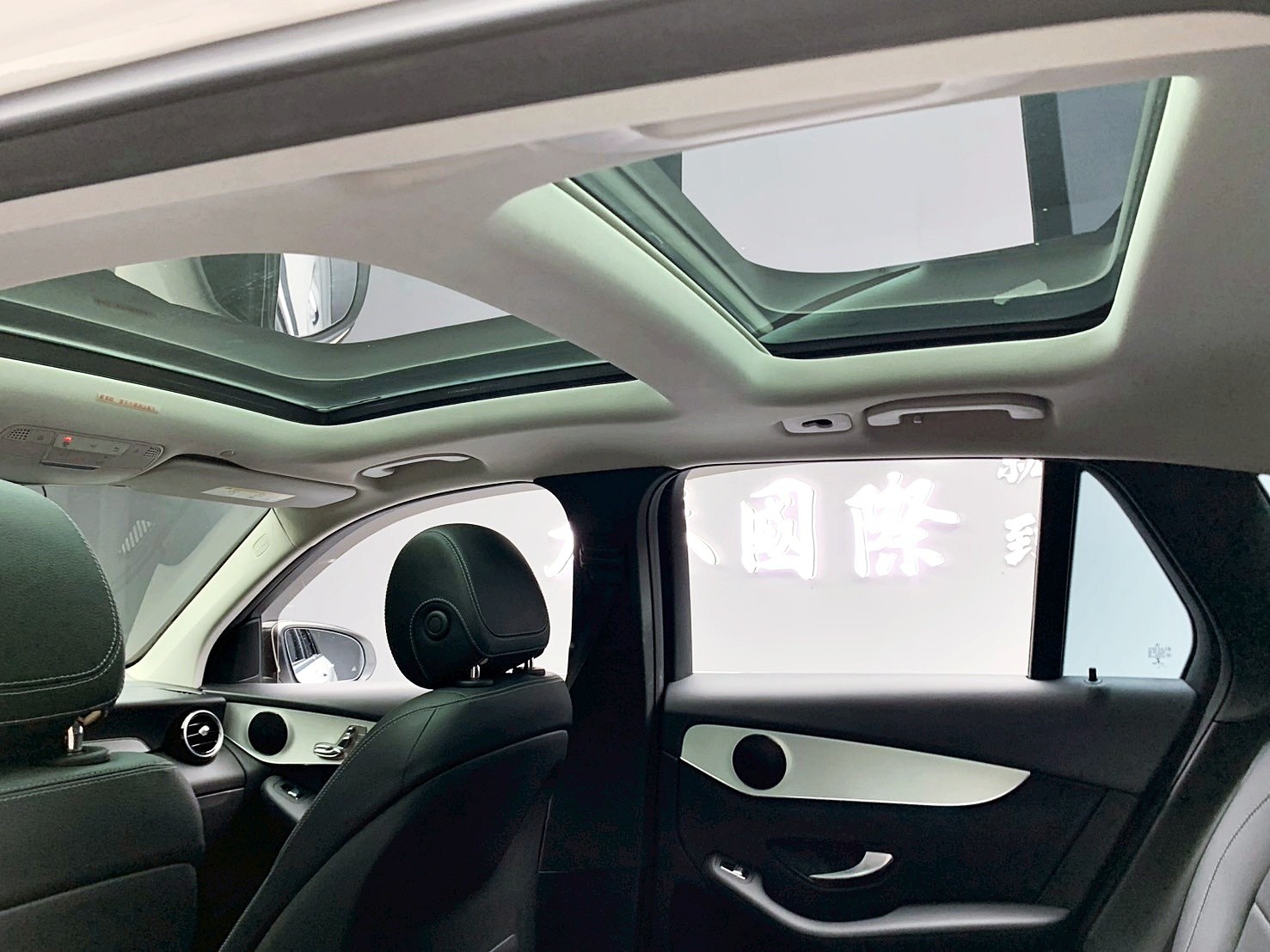 全台到府賞車 2022 Benz GLC200 4MATIC X253型『小李經理』元禾國際車業/中古車/促銷中  第12張相片