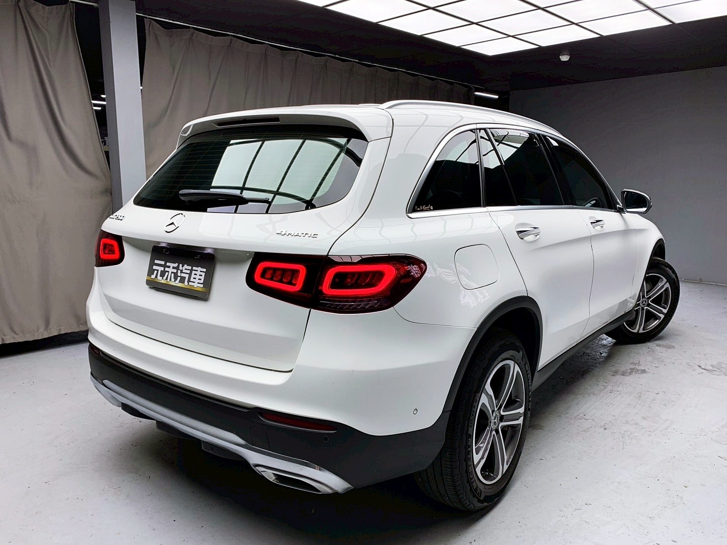 全台到府賞車 2022 Benz GLC200 4MATIC X253型『小李經理』元禾國際車業/中古車/促銷中  第20張相片
