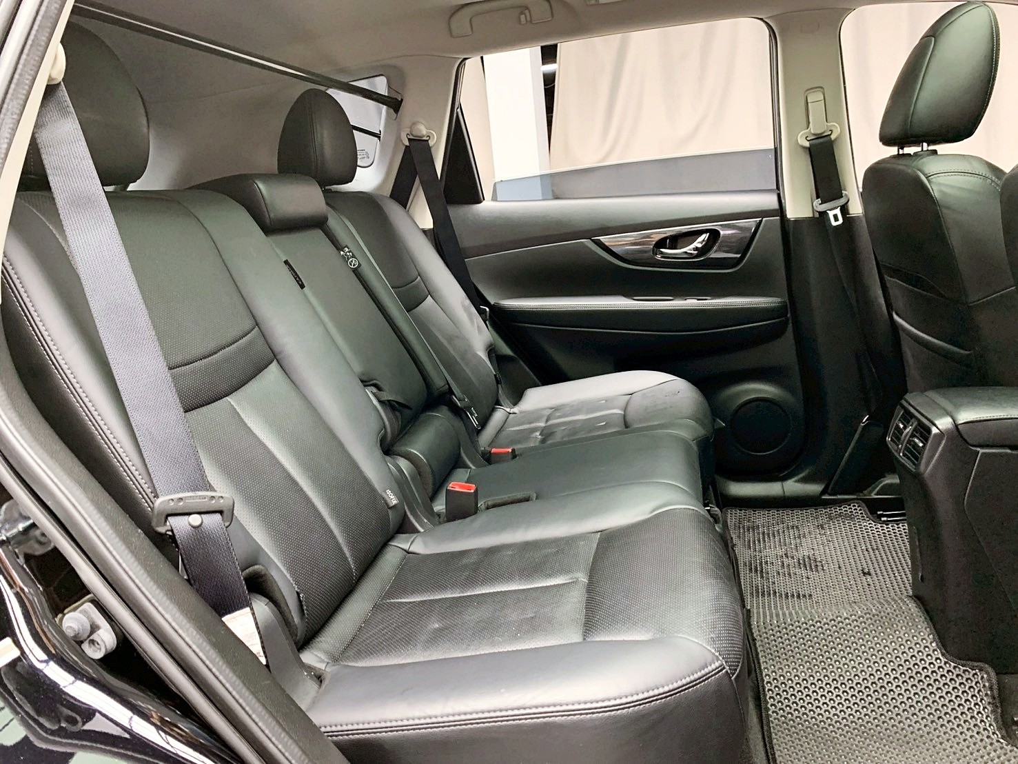 全台到府賞車 2015/16 Nissan X-Trail 豪華影音版『小李經理』元禾國際車業/中古車/促銷中  第10張相片