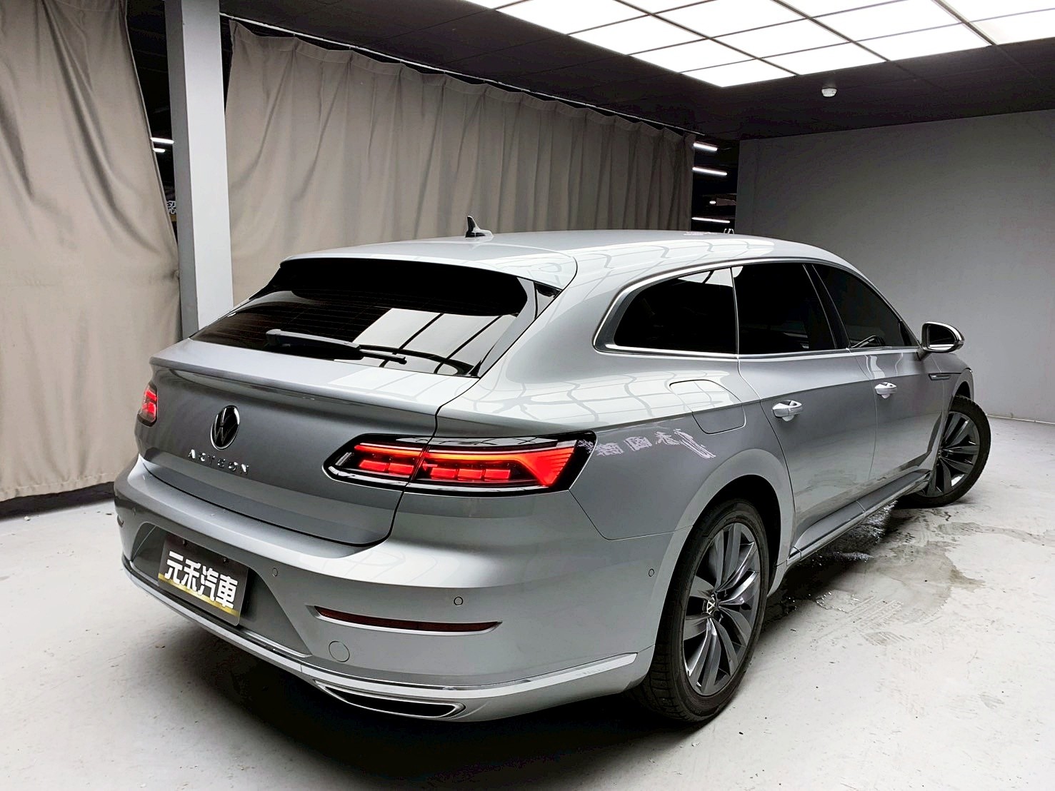 全台到府賞車 2021 福斯 Volkswagen Arteon SB 330TSI Elegance Premium『小李經理』元禾國際車業/中古車/促銷中  第17張相片