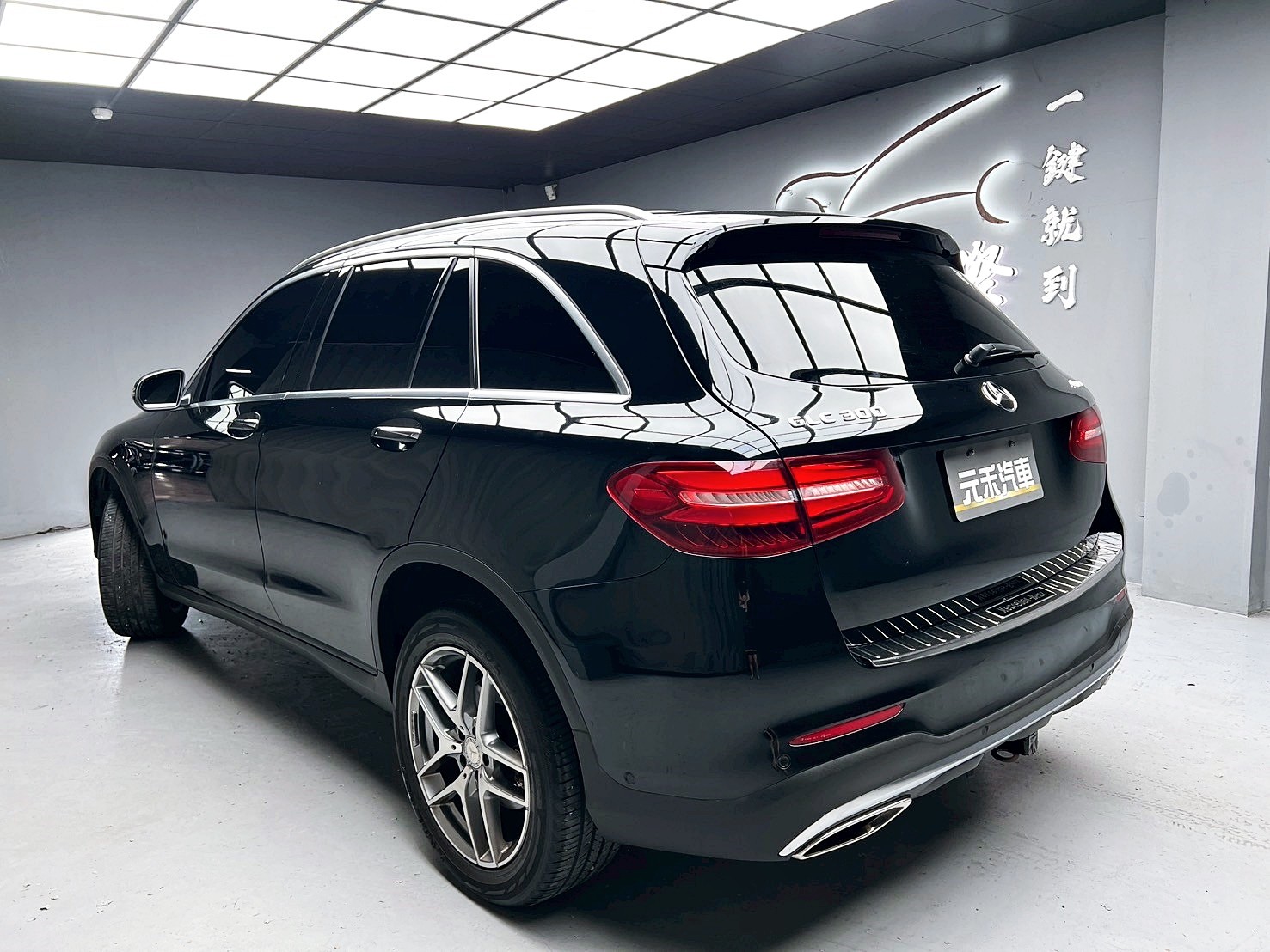 全台到府賞車 2015/16 Benz GLC300 4MATIC AMG LINE『小李經理』元禾國際車業/中古車/促銷中  第3張相片