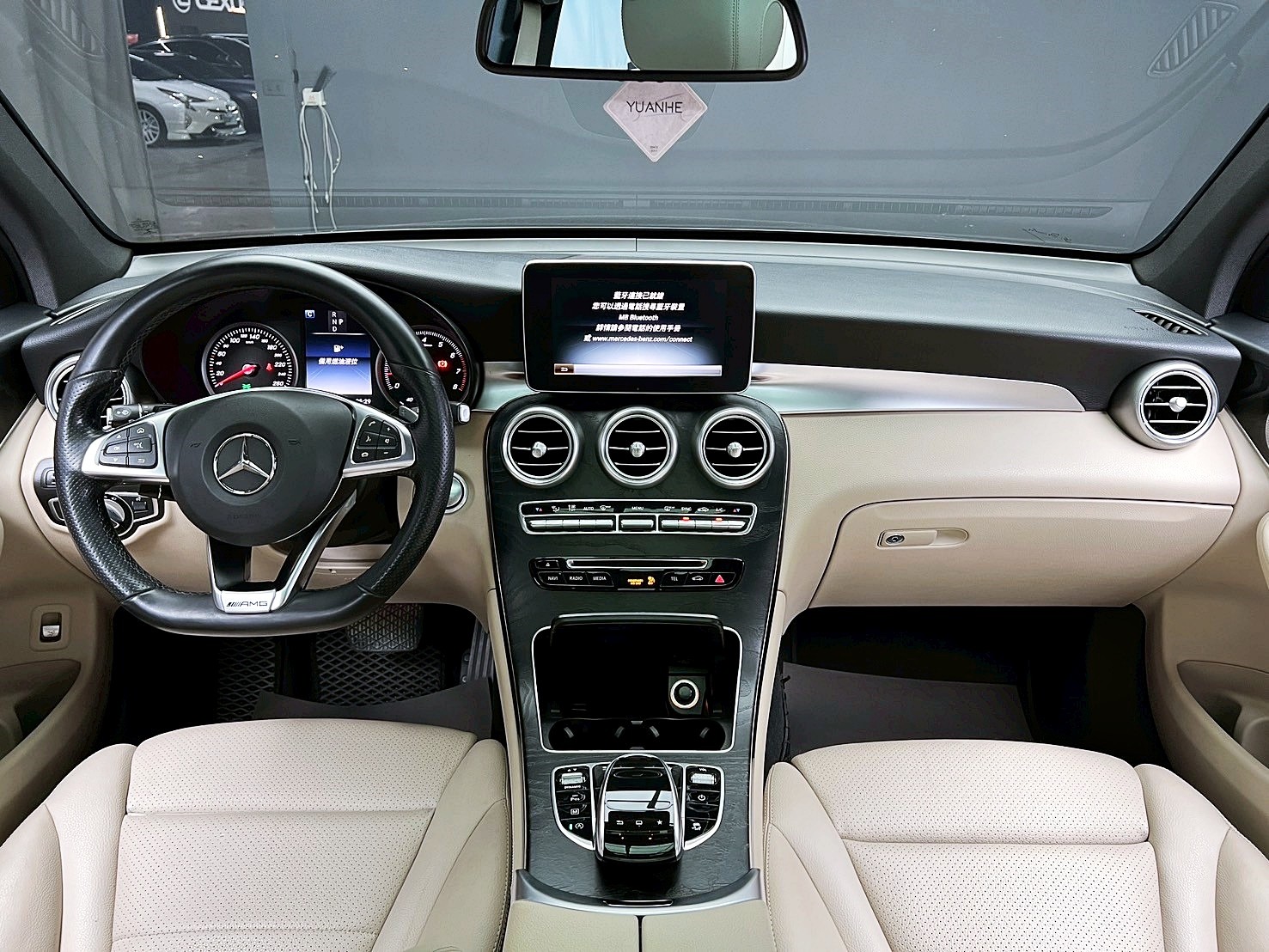 全台到府賞車 2015/16 Benz GLC300 4MATIC AMG LINE『小李經理』元禾國際車業/中古車/促銷中  第9張相片