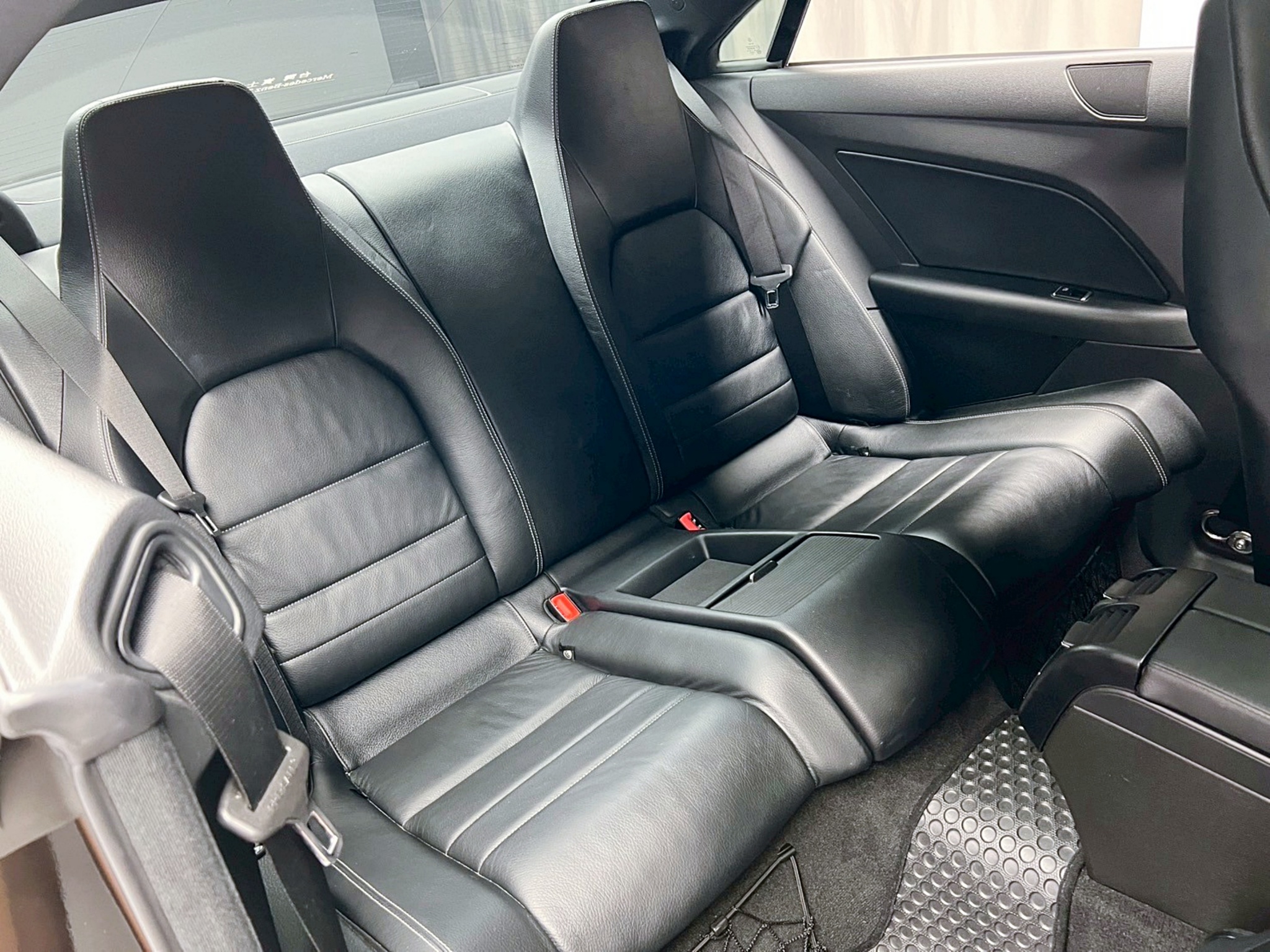 全台到府賞車 2011 Benz E350 Coupe Avantgarde C207型『小李經理』元禾國際車業/中古車/促銷中  第12張相片