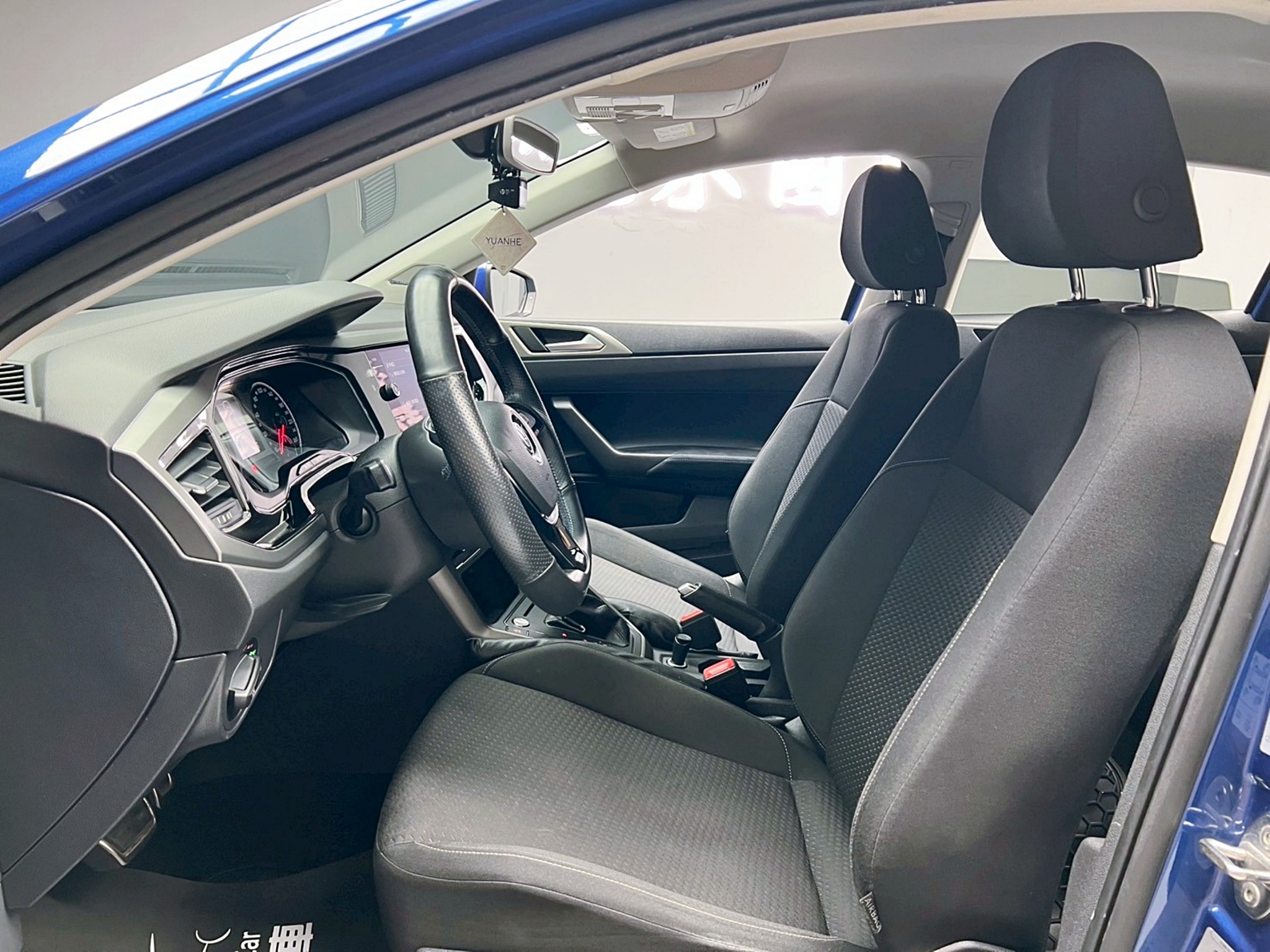 全台到府賞車 2019 Volkswagen Polo 230TSI Comfortline『小李經理』元禾國際車業/中古車/促銷中  第14張相片