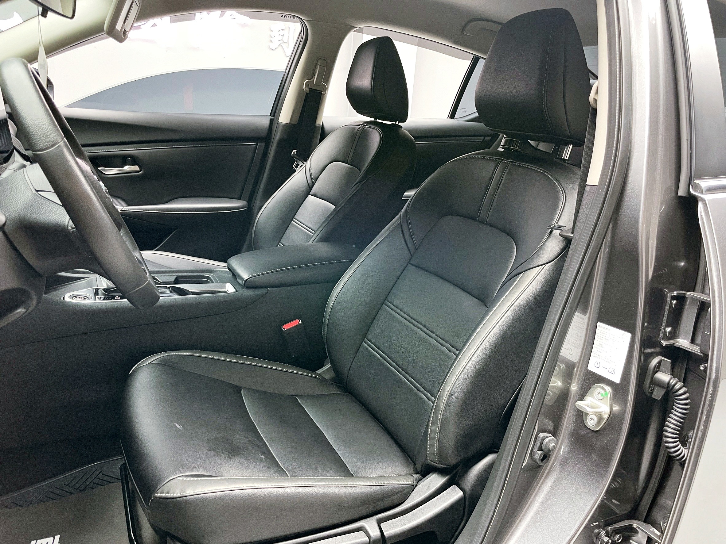 全台到府賞車 2023 Nissan Sentra 尊爵智駕版『小李經理』元禾國際車業/中古車/促銷中  第15張相片