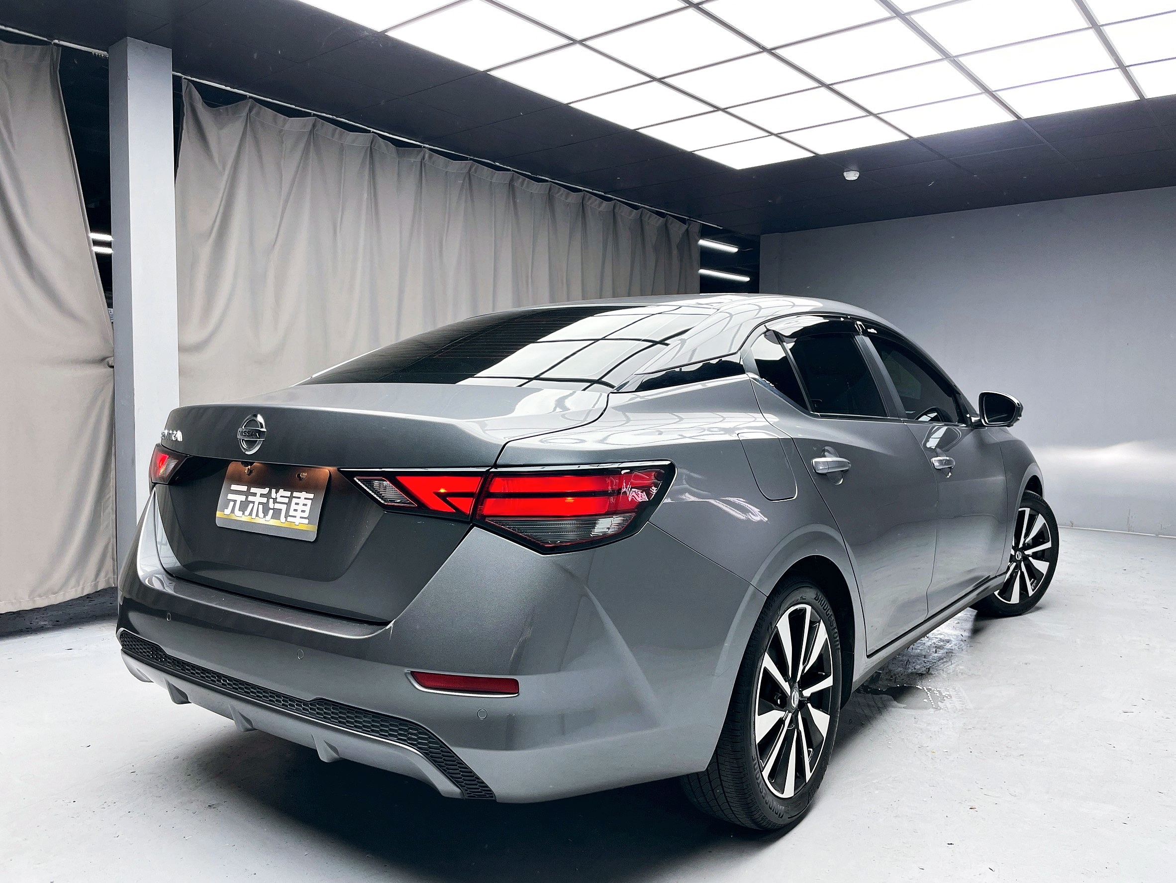 全台到府賞車 2023 Nissan Sentra 尊爵智駕版『小李經理』元禾國際車業/中古車/促銷中  第19張相片