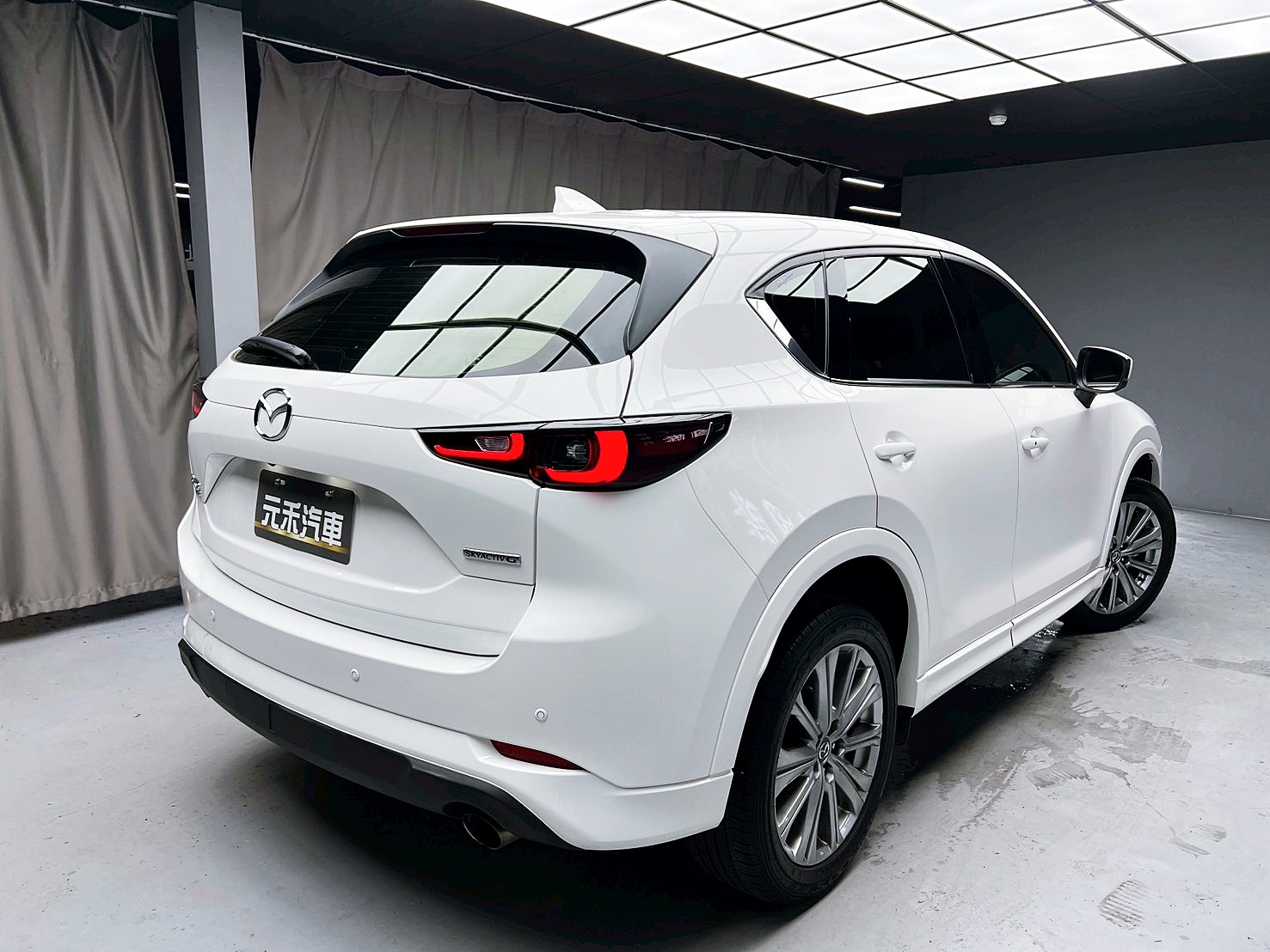 全台到府賞車 2022/23 Mazda CX5 25T AWD Signature SE『小李經理』元禾國際車業/中古車/促銷中  第18張相片