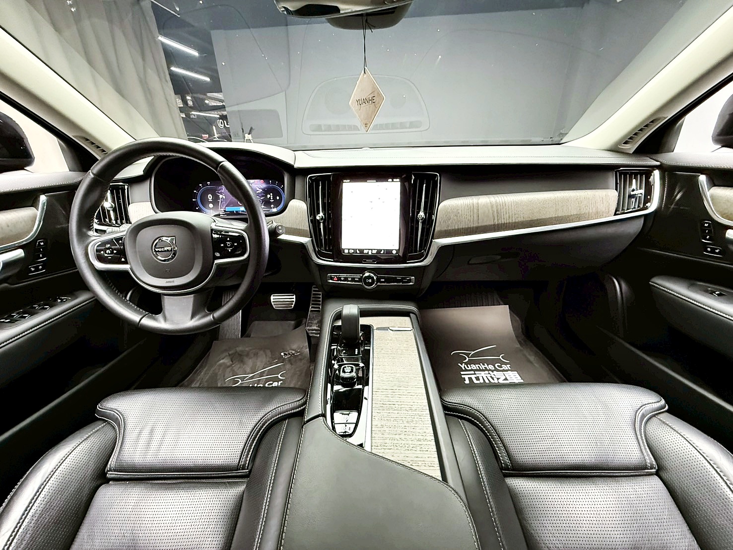 全台到府賞車 2022 Volvo V90 Cross Country B5 Momentum『小李經理』元禾國際車業/中古車/促銷中  第10張相片