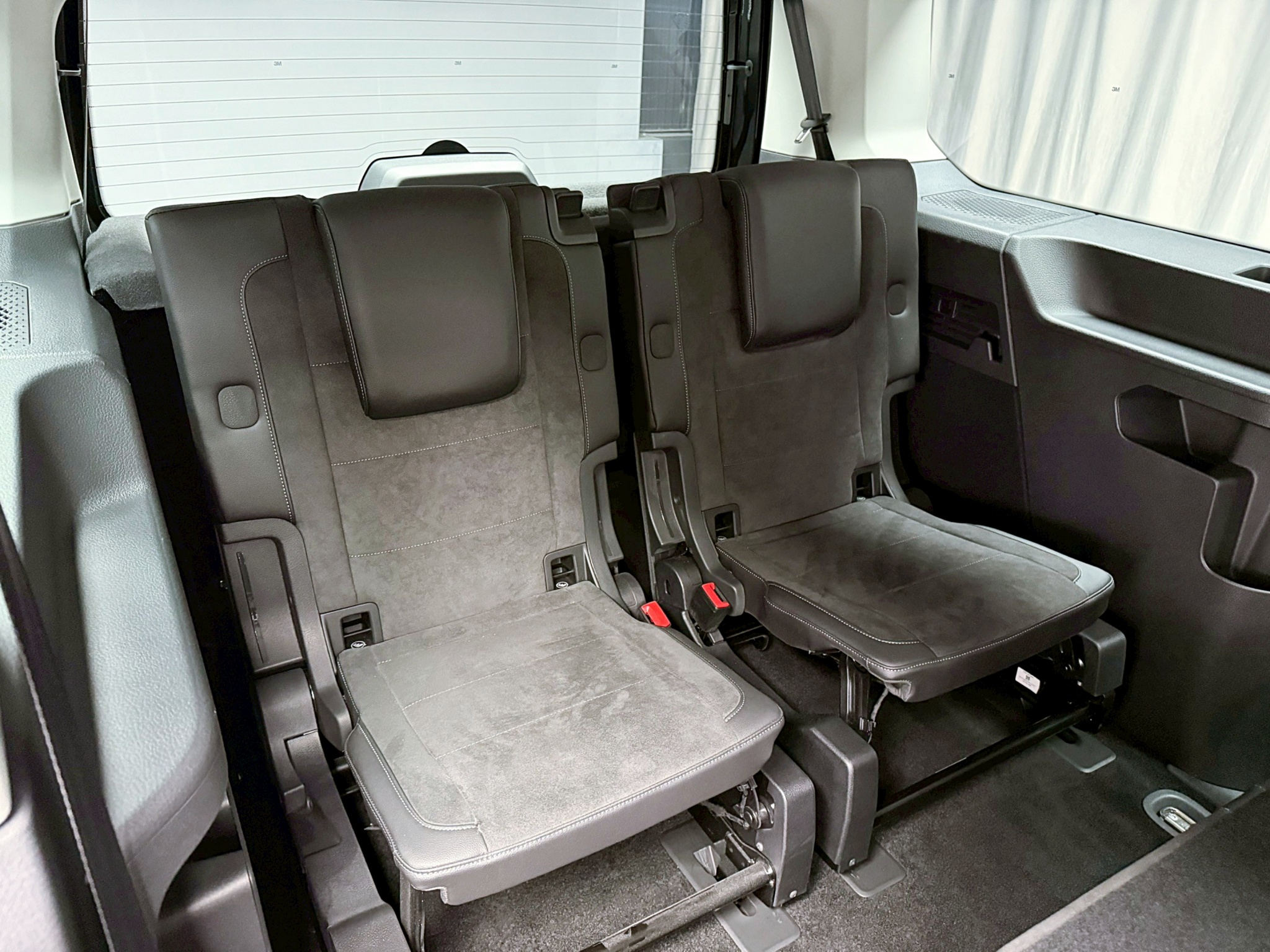 全台到府賞車 2023 Volkswagen Caddy Maxi TDI Life 七人座『小李經理』元禾國際車業/中古車/促銷中  第10張相片