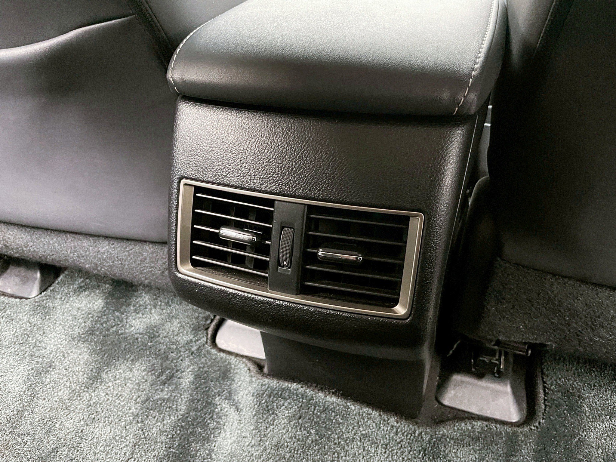 全台到府賞車 2015 Lexus NX200t 豪華版『小李經理』元禾國際車業/中古車/促銷中  第10張相片