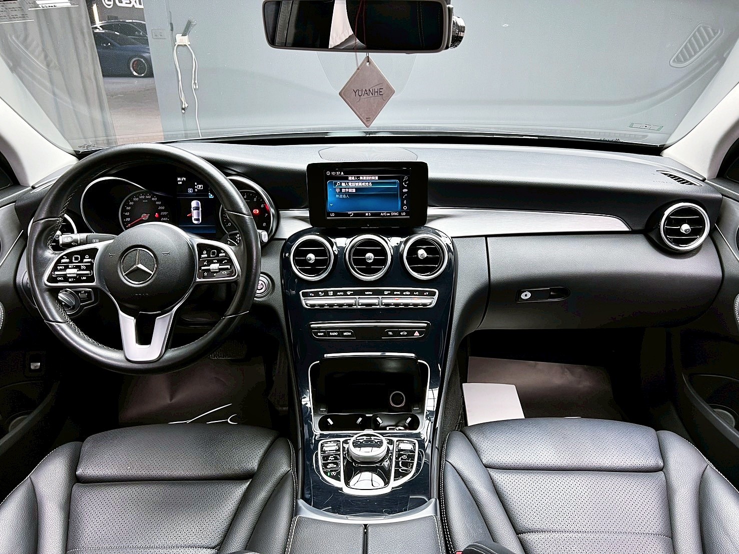 全台到府賞車 2018 Benz C200 Sedan EQBoost W205型『小李經理』元禾國際車業/中古車/促銷中  第9張相片