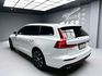 全台到府賞車 2021 Volvo V60 B4 Momentum『小李經理』元禾國際車業/中古車/促銷中  第3張縮圖