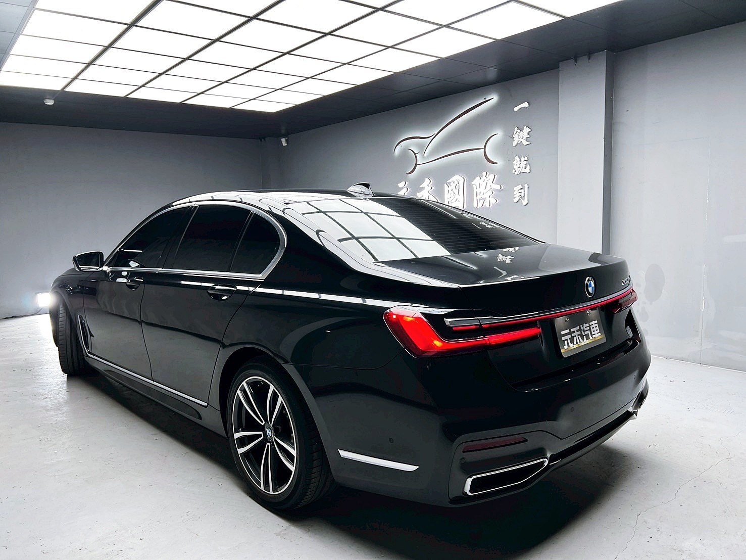 全台到府賞車 2022 BMW 730i M-Sport 層峰旗艦版 G11型『小李經理』元禾國際車業/中古車/促銷中  第3張相片