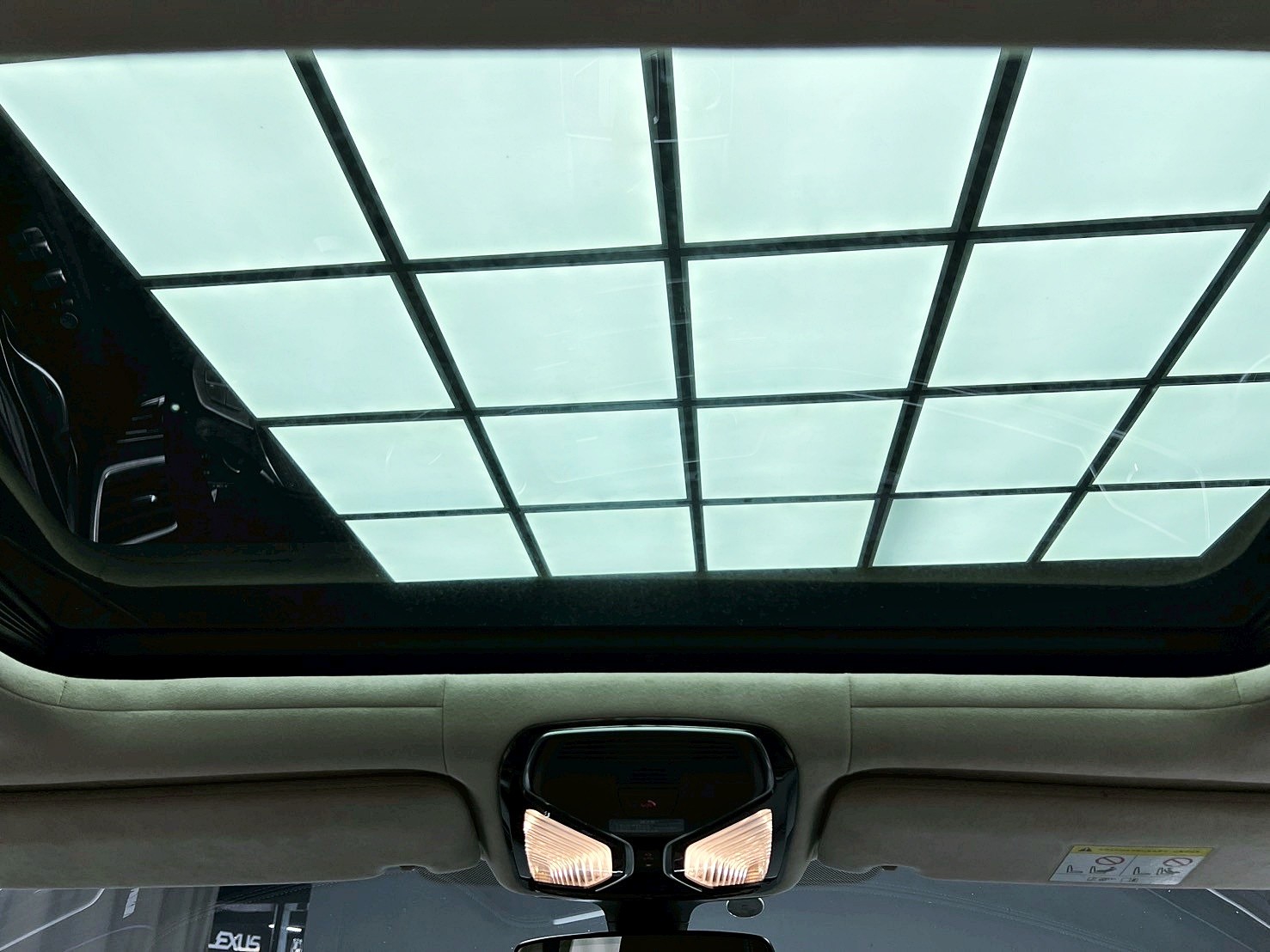 全台到府賞車 2022 BMW 730i M-Sport 層峰旗艦版 G11型『小李經理』元禾國際車業/中古車/促銷中  第9張相片