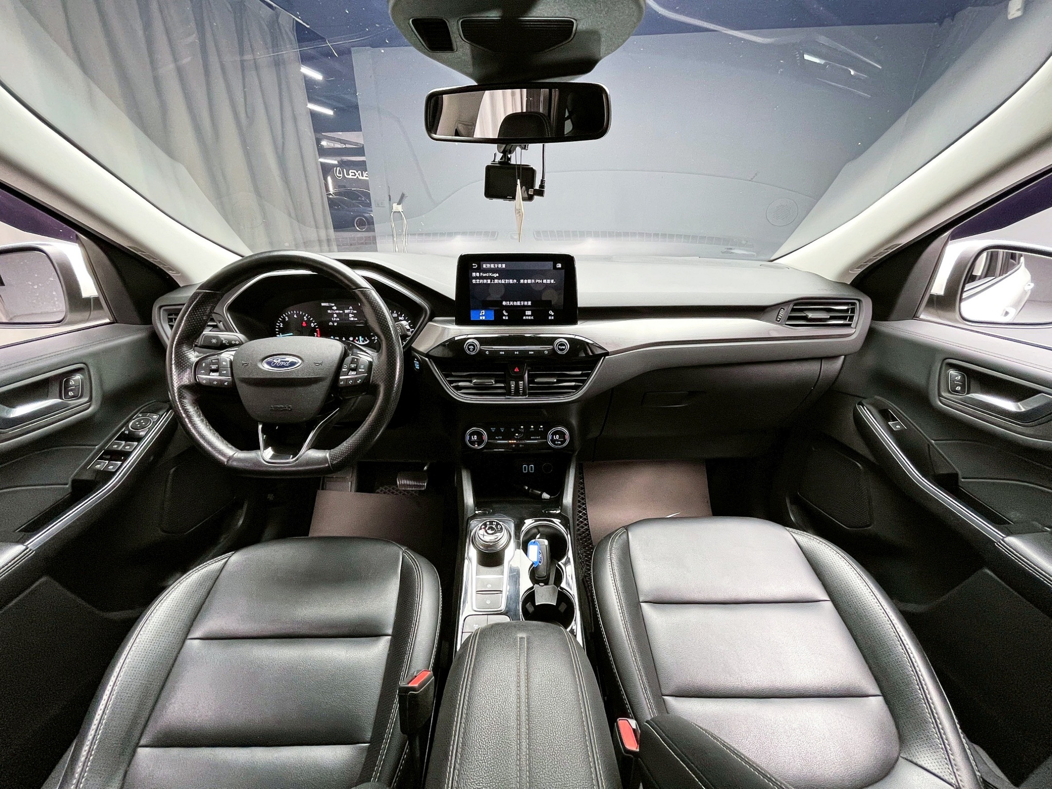 全台到府賞車 2021 Ford Kuga EcoBoost 180匹 時尚型『小李經理』元禾國際車業/中古車/促銷中  第9張相片