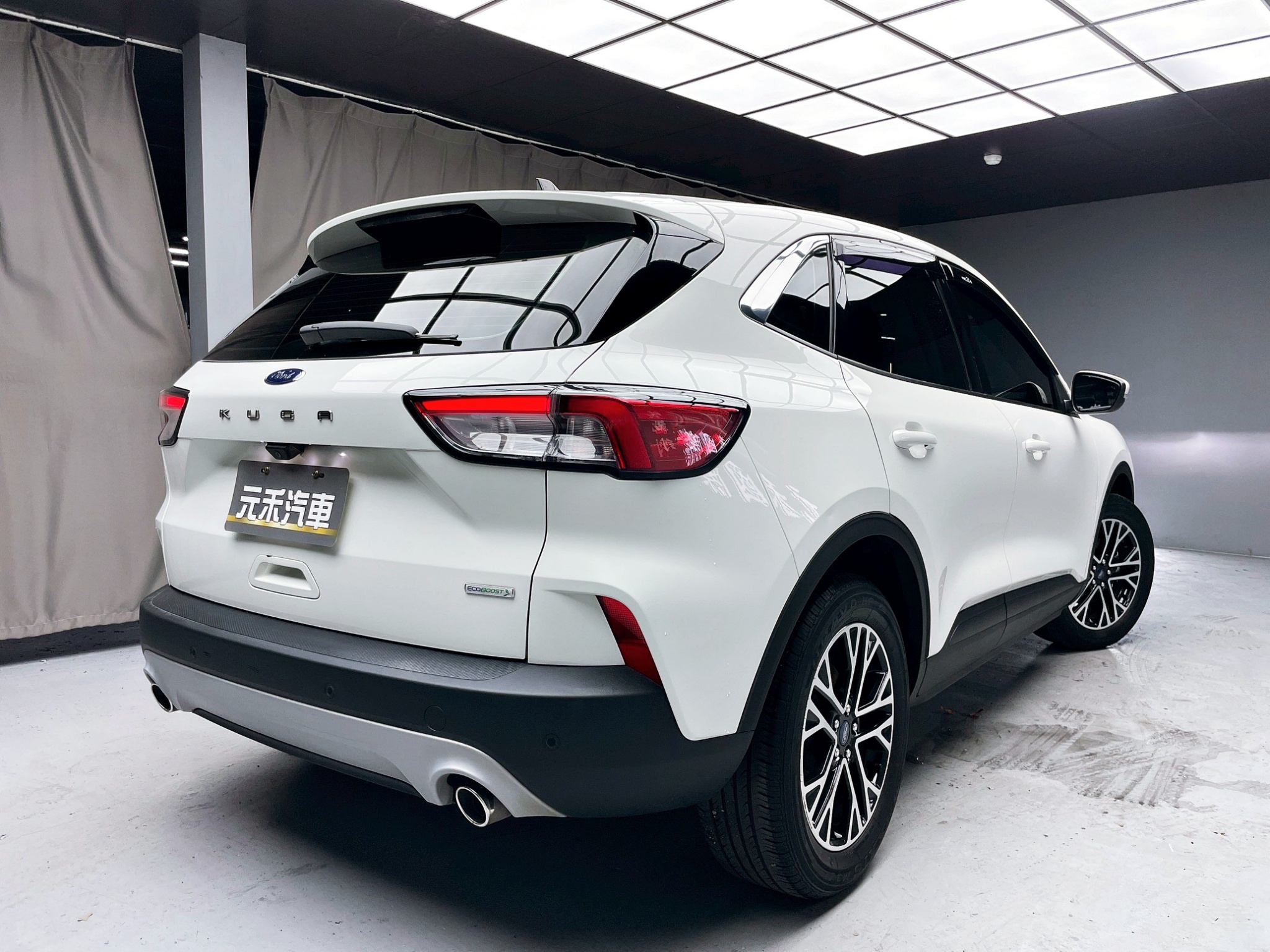 全台到府賞車 2021 Ford Kuga EcoBoost 180匹 時尚型『小李經理』元禾國際車業/中古車/促銷中  第17張相片